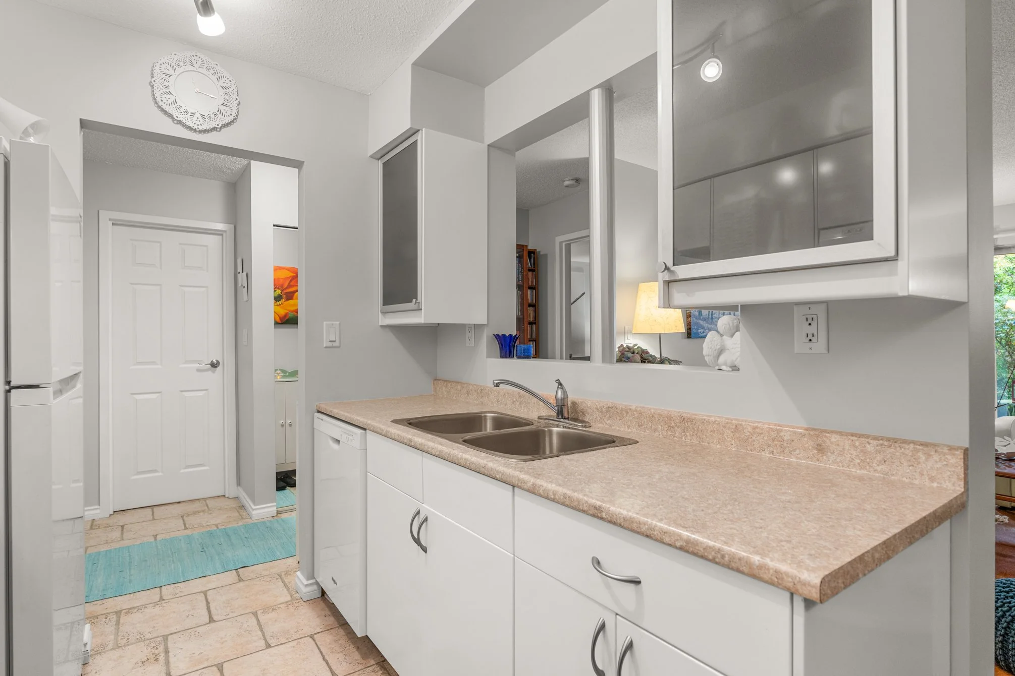 215 4373 Halifax Street Burnaby 10.jpg