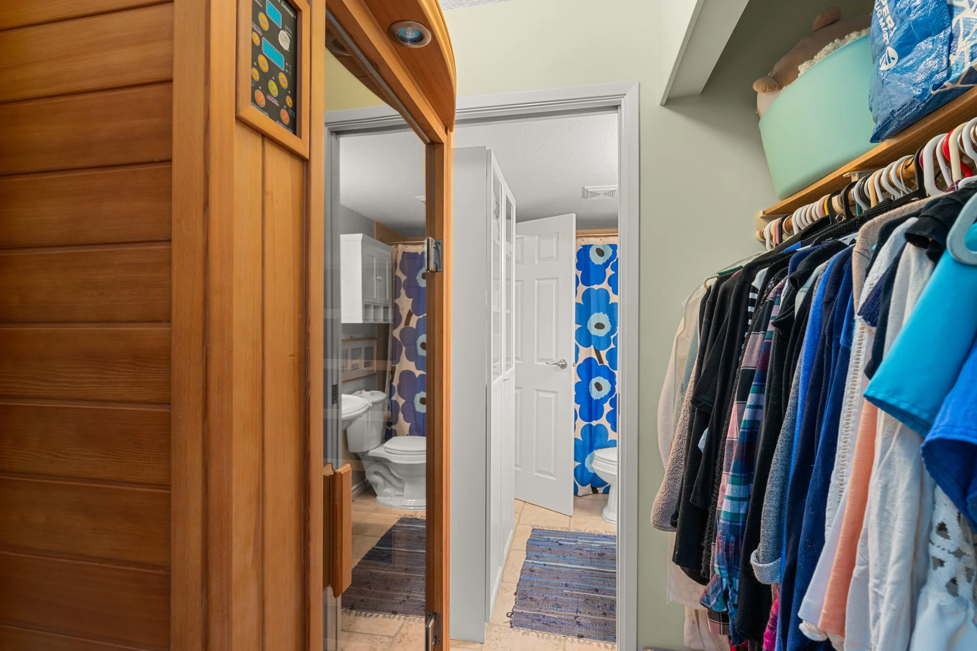 215 4373 Halifax Street Burnaby 19.jpg