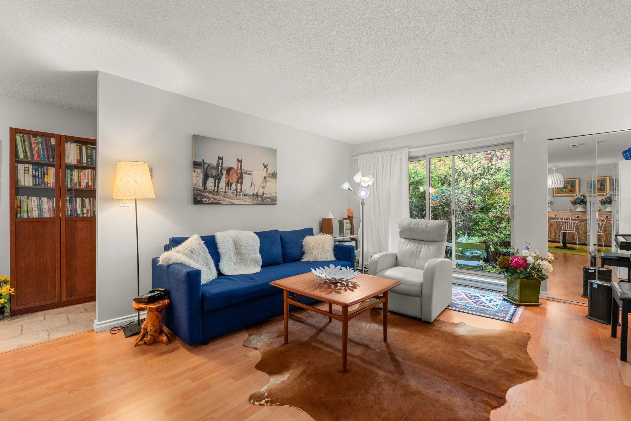 215 4373 Halifax Street Burnaby 04.jpg