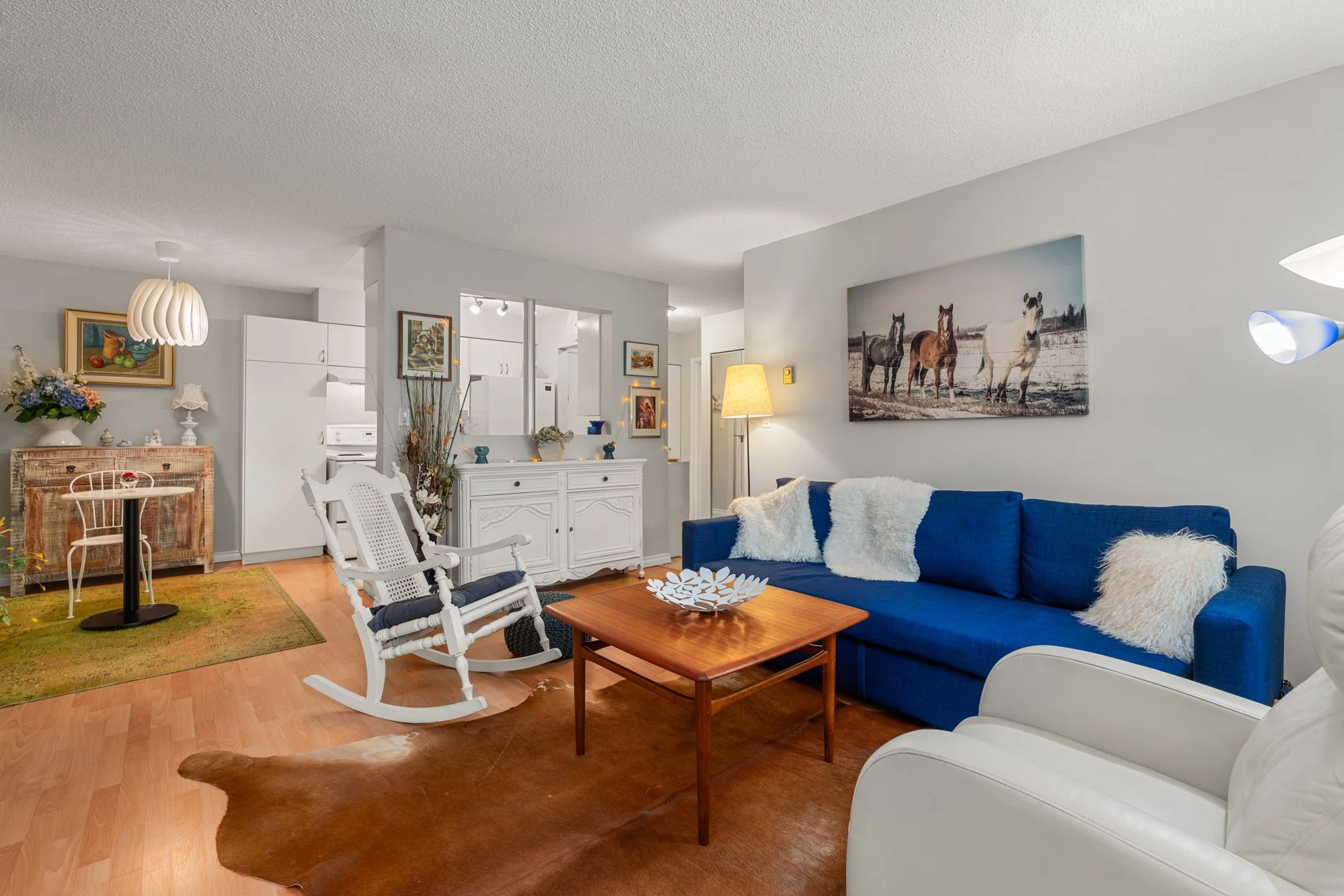 215 4373 Halifax Street Burnaby 05.jpg