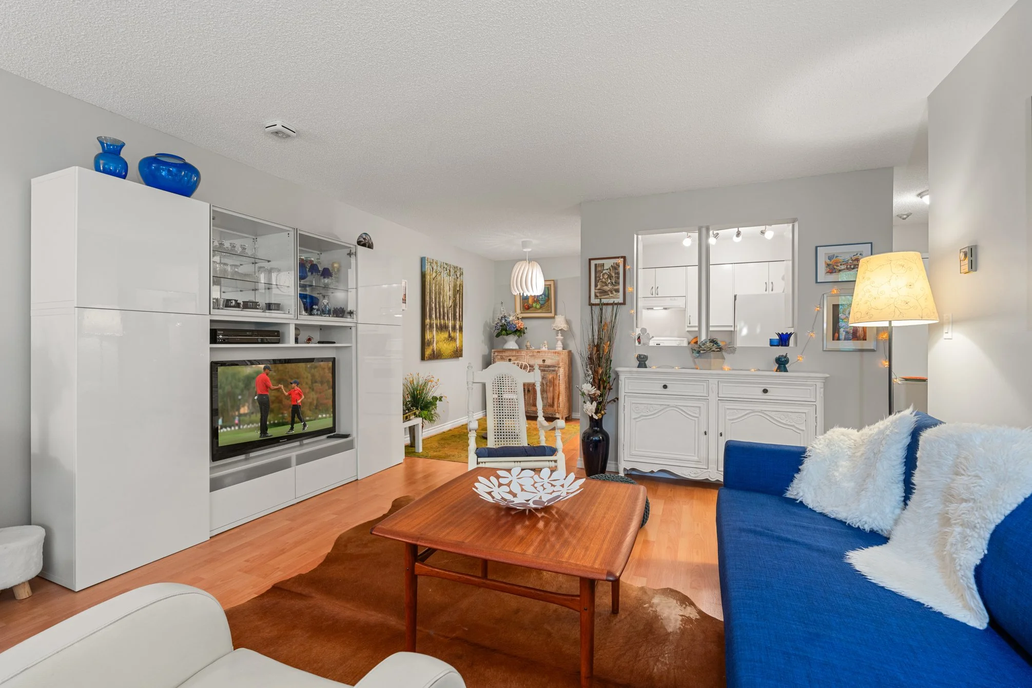 215 4373 Halifax Street Burnaby 06.jpg