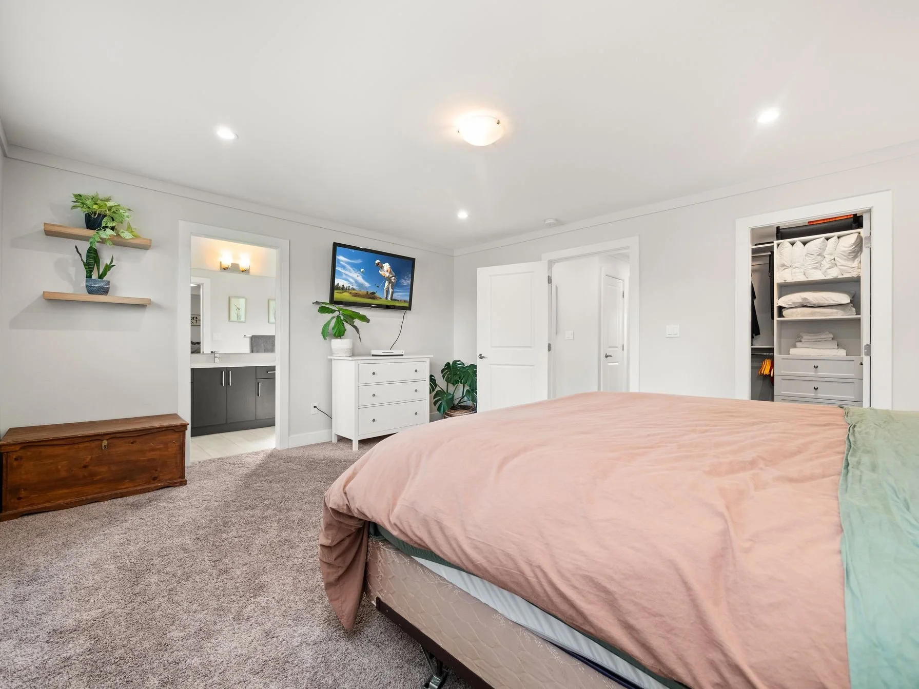 20 4295 Old Clayburn Rd Abbotsford017.jpg