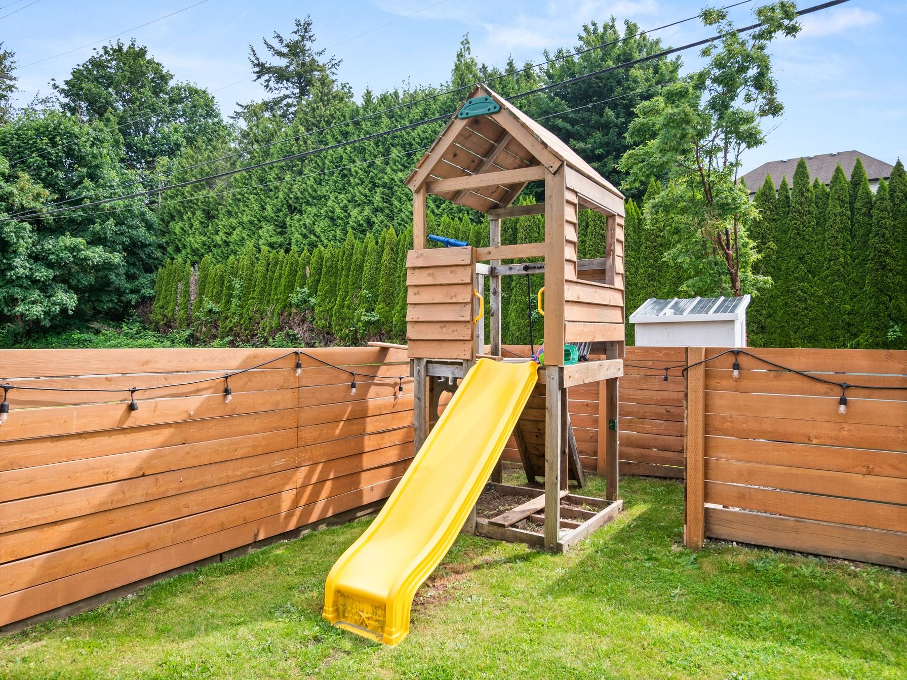 20 4295 Old Clayburn Rd Abbotsford038.jpg