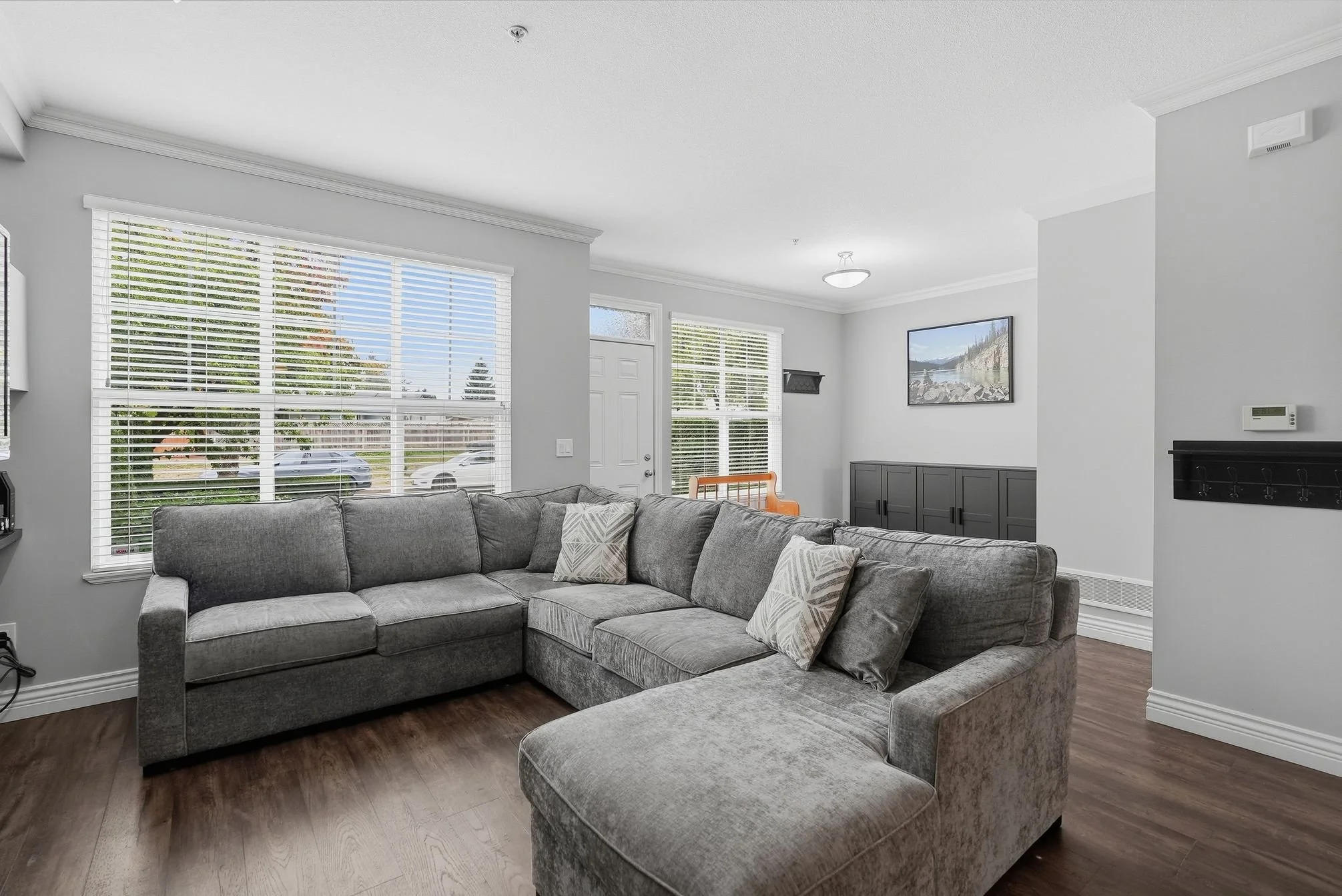 11720_Cottonwood_Dr_Maple_Ridge_013.jpg