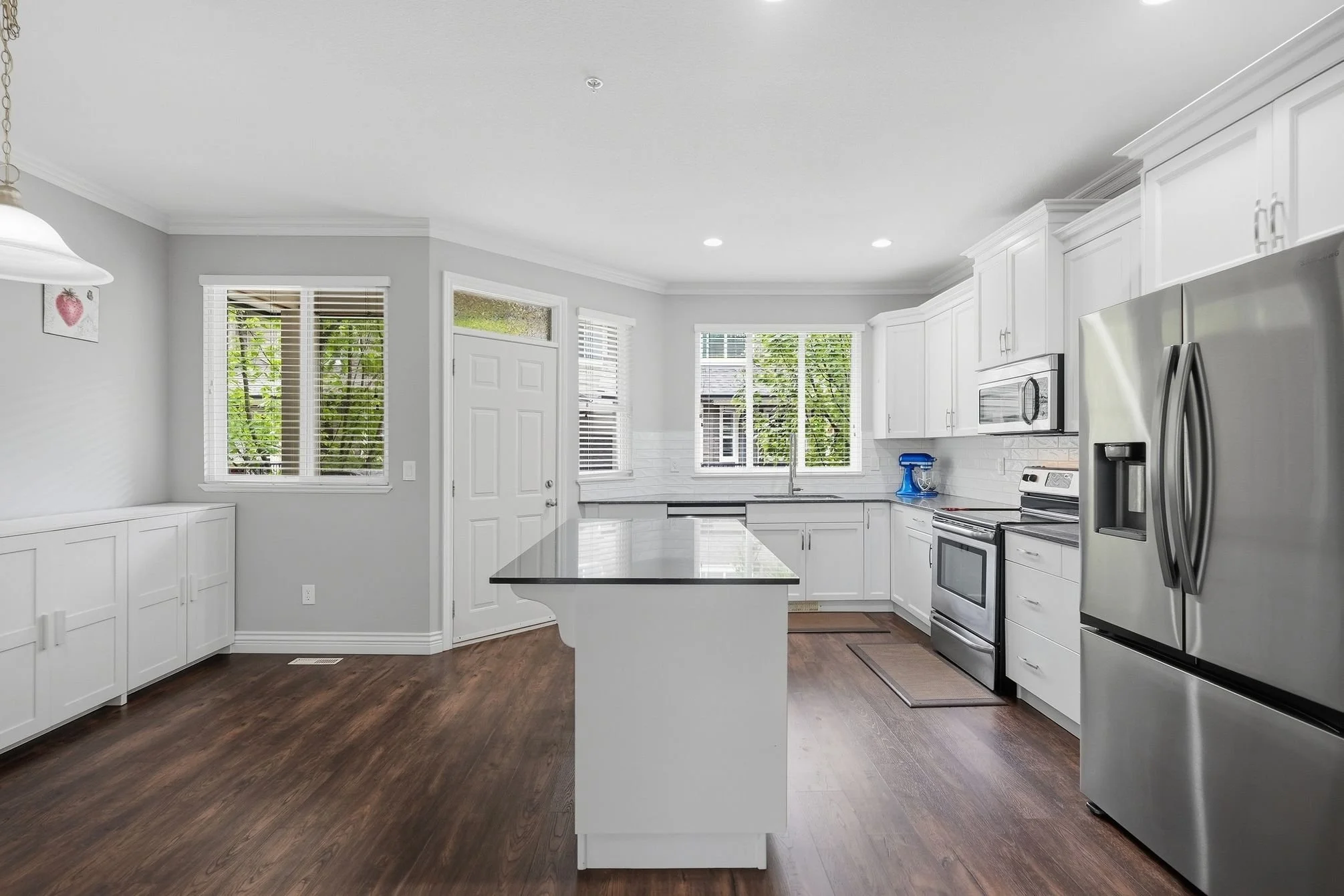 11720_Cottonwood_Dr_Maple_Ridge_018.jpg