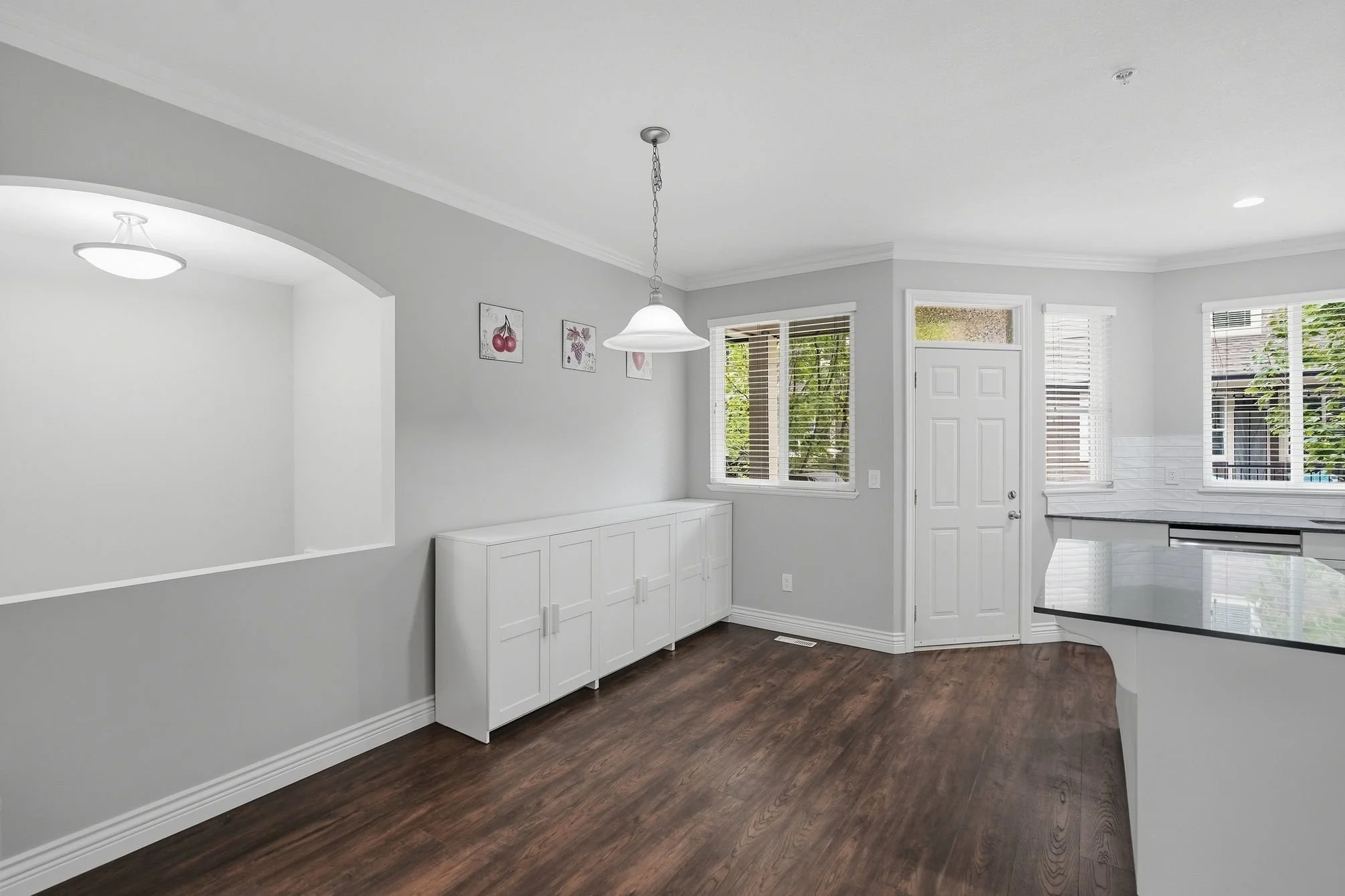 11720_Cottonwood_Dr_Maple_Ridge_027.jpg