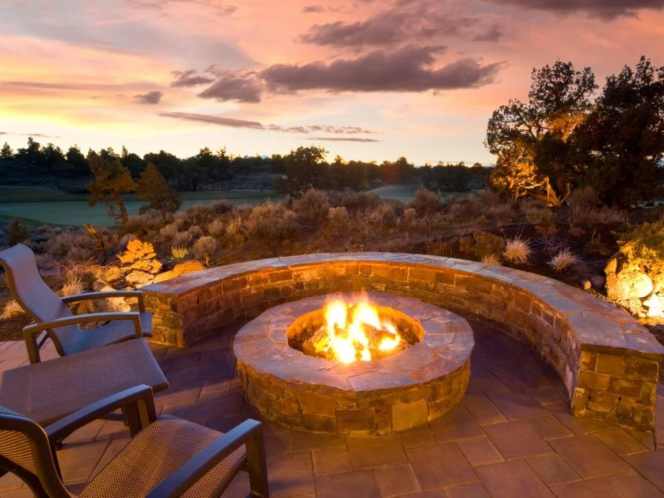 Fireplaces &amp; Firepits