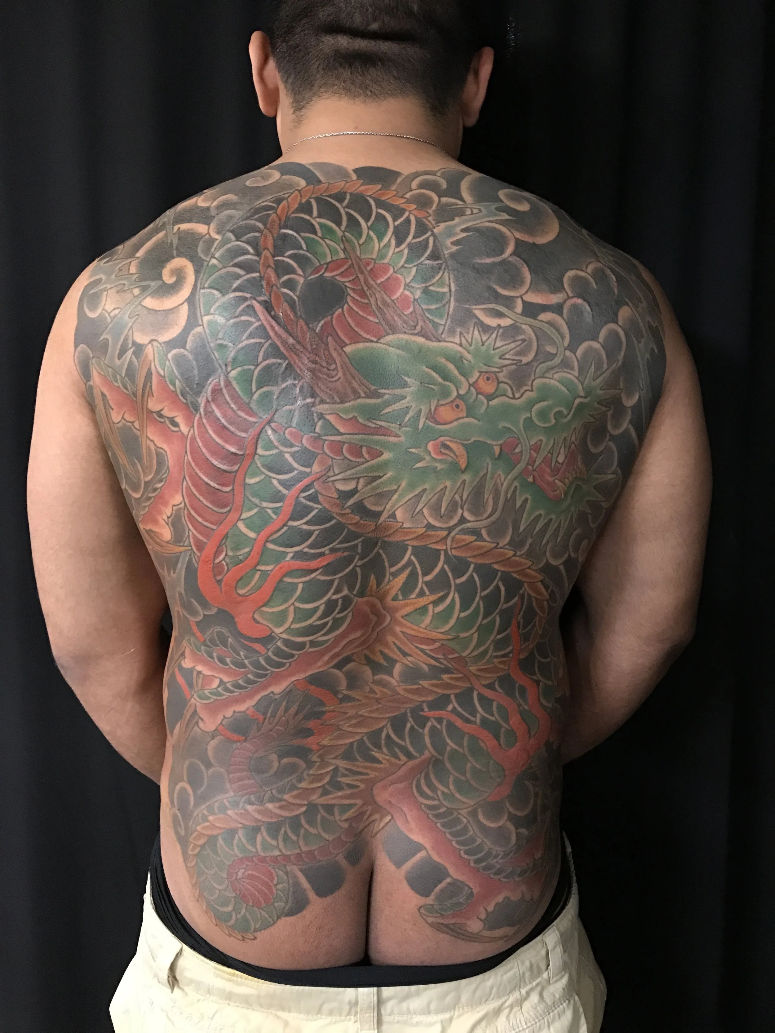 Japanese Tattoo Scott Ellis dragon backpiece Prague 
