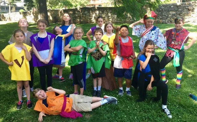 Children playing at englewood arts spring break camp