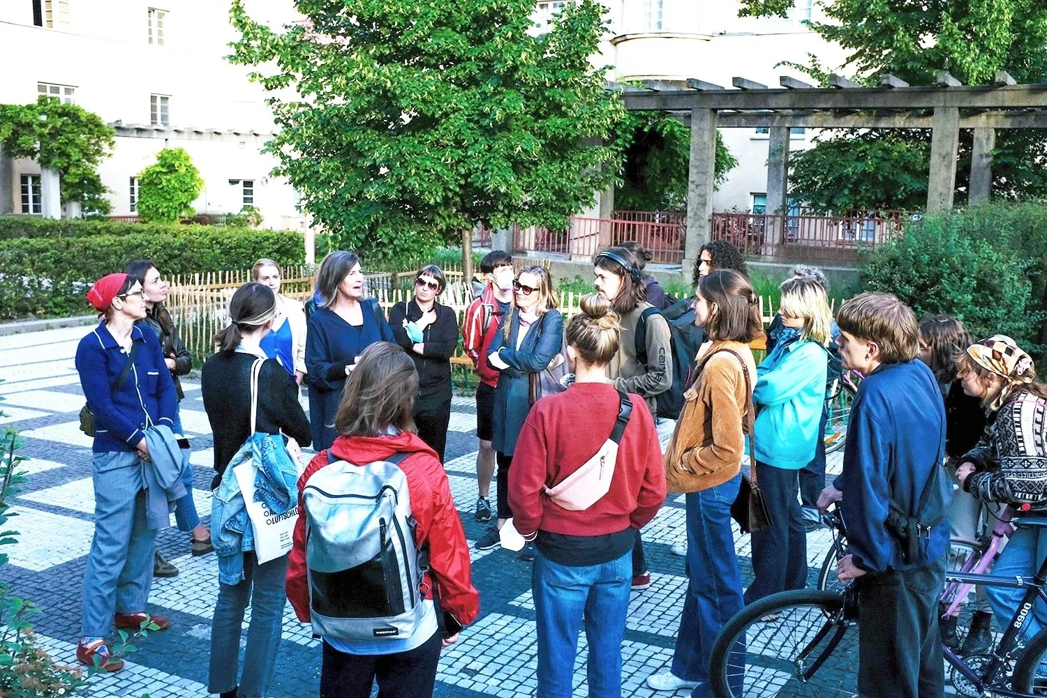 Fachf%C3%BChrung_Feministische+Stadt_2021.jpg