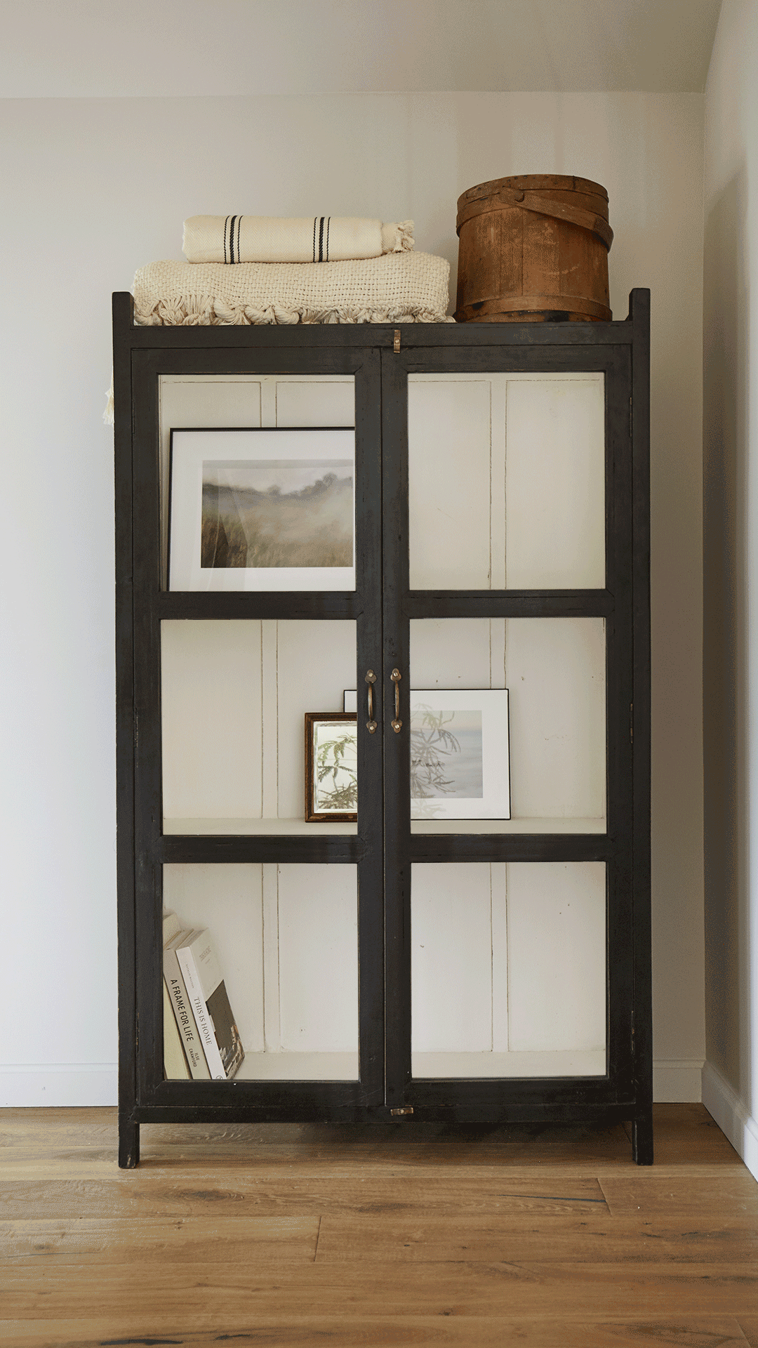 Styling the Perfect Shelfie