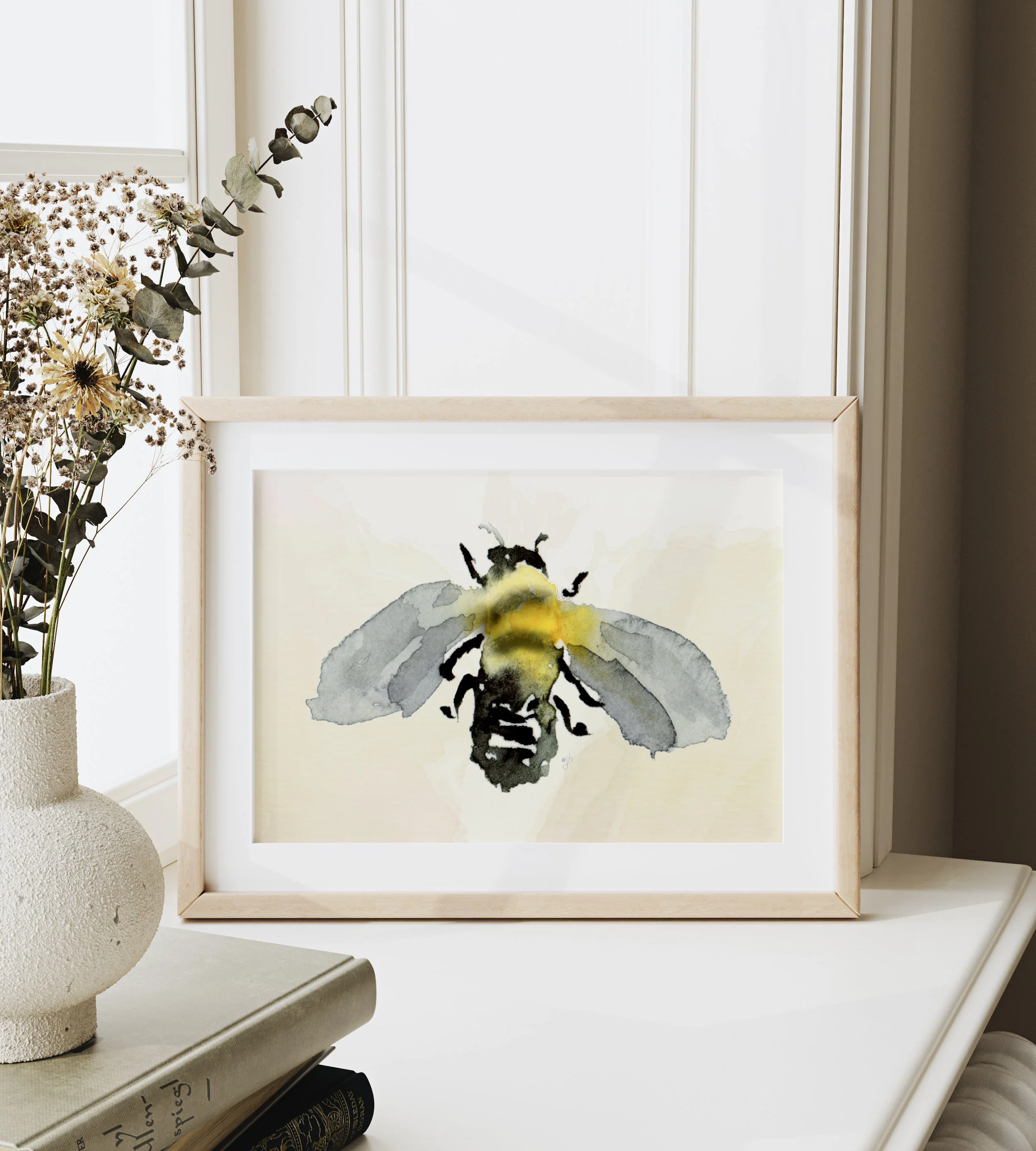 Bee Horizontal WMS_23192 copy.jpg