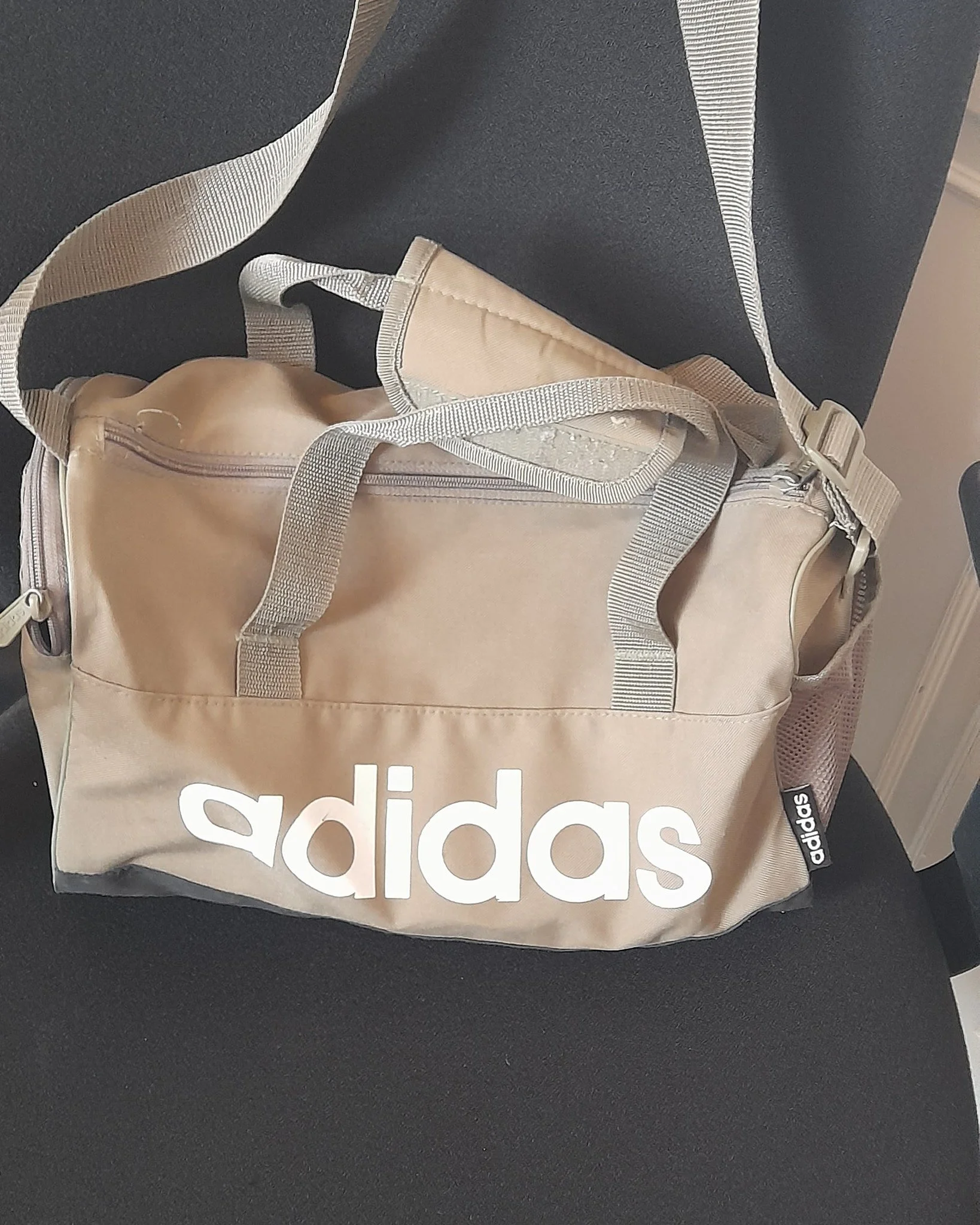 During our clear out, we found this. If anyone knows who it belongs to and can confirm the contents, please get in touch. bookings@bellfield.scot