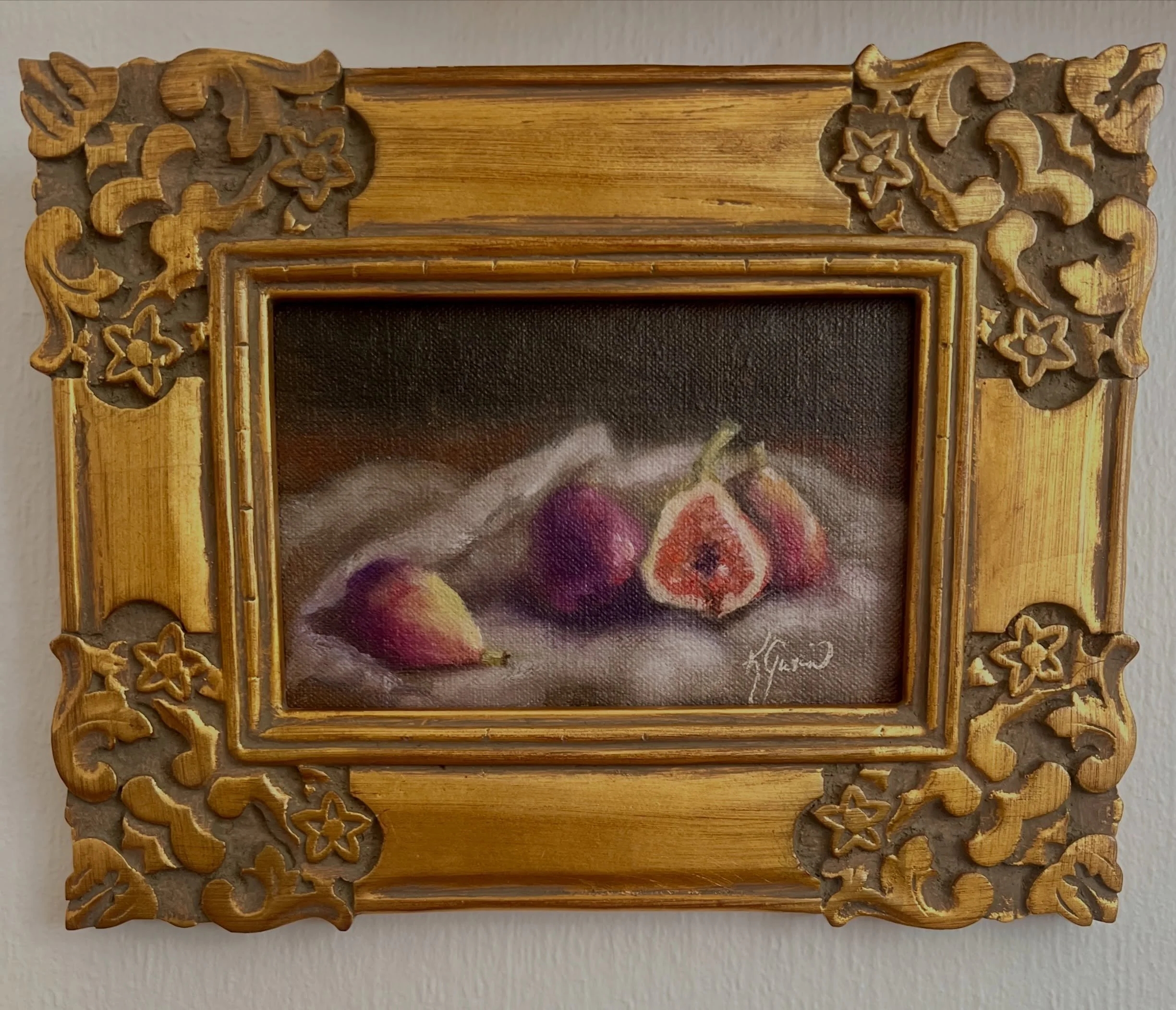 Oh Figs! 

I painted this little treasure then ran off to the Pyrenees with my husband for an incredible experience walking the candlelight pilgrimage in Lourdes, hiking, and thermal baths up in the mountains of Cauterets. 

This was a lovely way to 