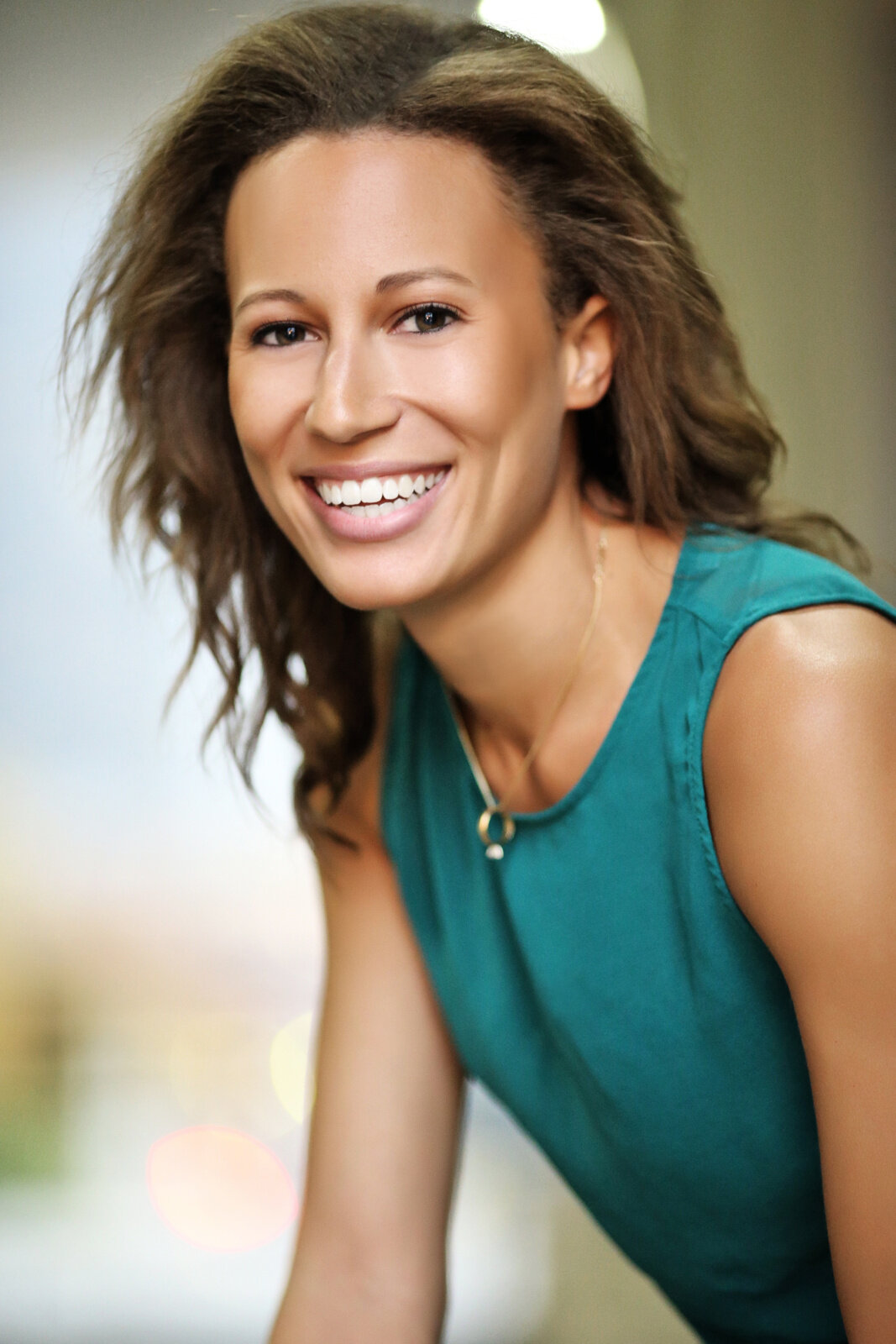 161b28c176340e8d-GOYK7265R1-Smile.jpg