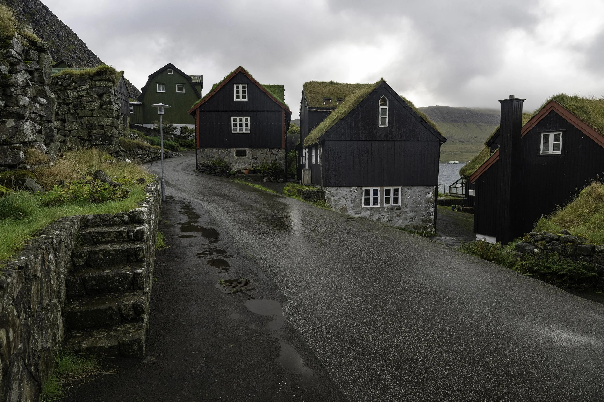 Bour village street6460.jpg