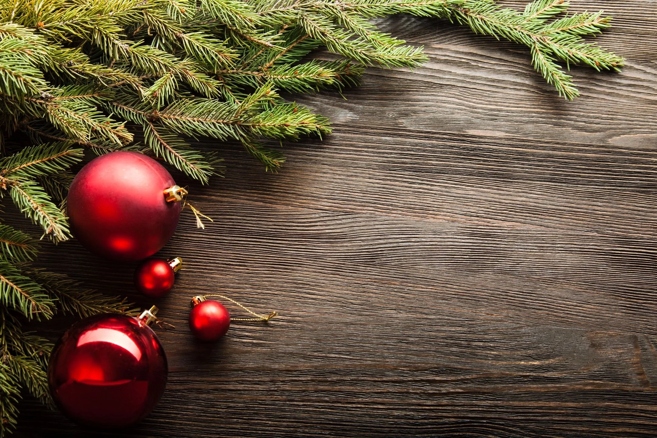 Holiday Decor - 3 Different Ways to Sparkle & Shine Over the Holidays!