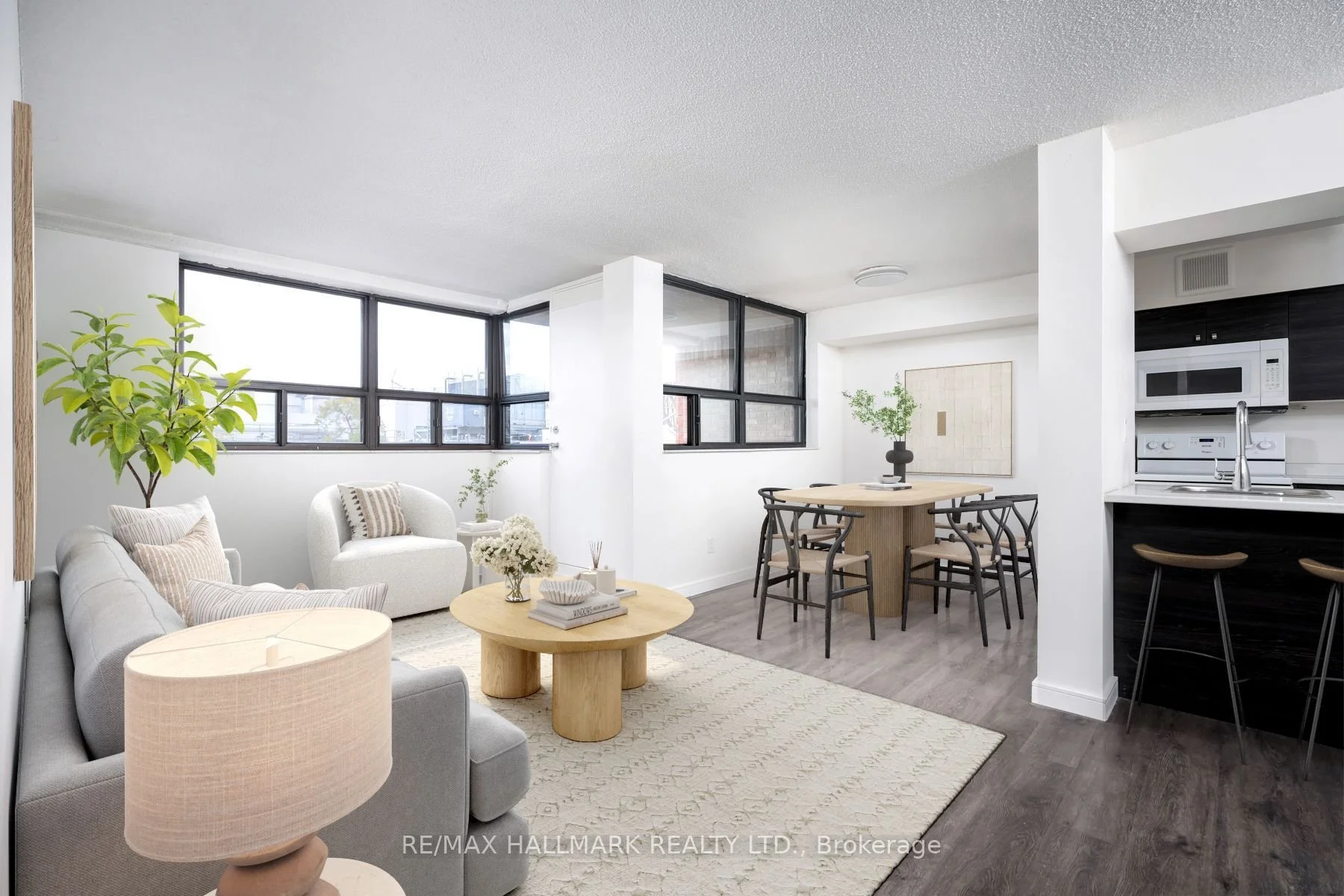 real estate agents Toronto.jpeg