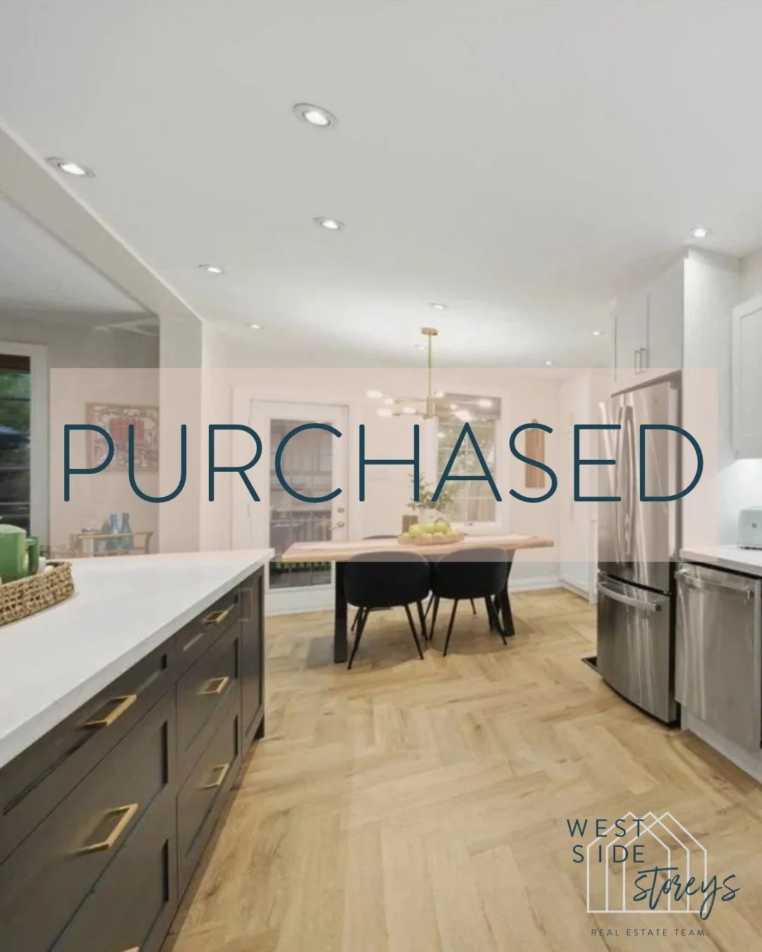 Congratulations to our first time buyers who purchased their dream home in Swansea! Patience paid off in their search and current market conditions allowed us to negotiate favourable terms. Looking forward to seeing how they make this lovely house th
