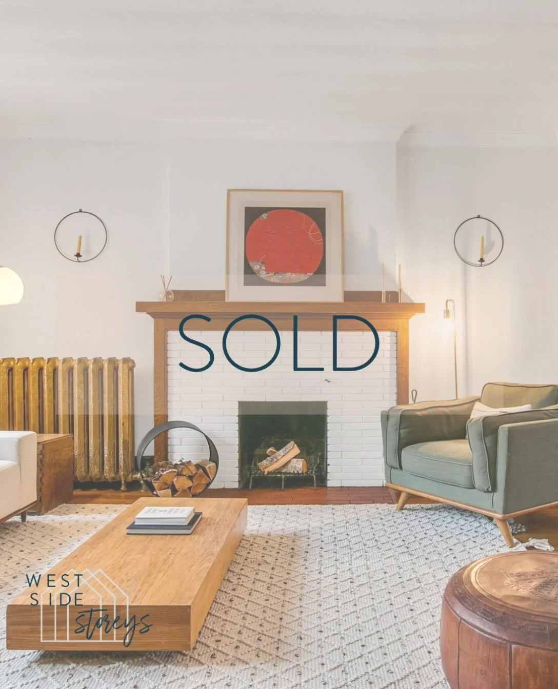 Our gorgeous listing at 1 Algonquin Avenue has sold firm!  The current market can be tricky, buyers have the luxury to take their time and weigh their options, so patience is key. Our clients&rsquo;s patience and perseverance paid off and and we are 