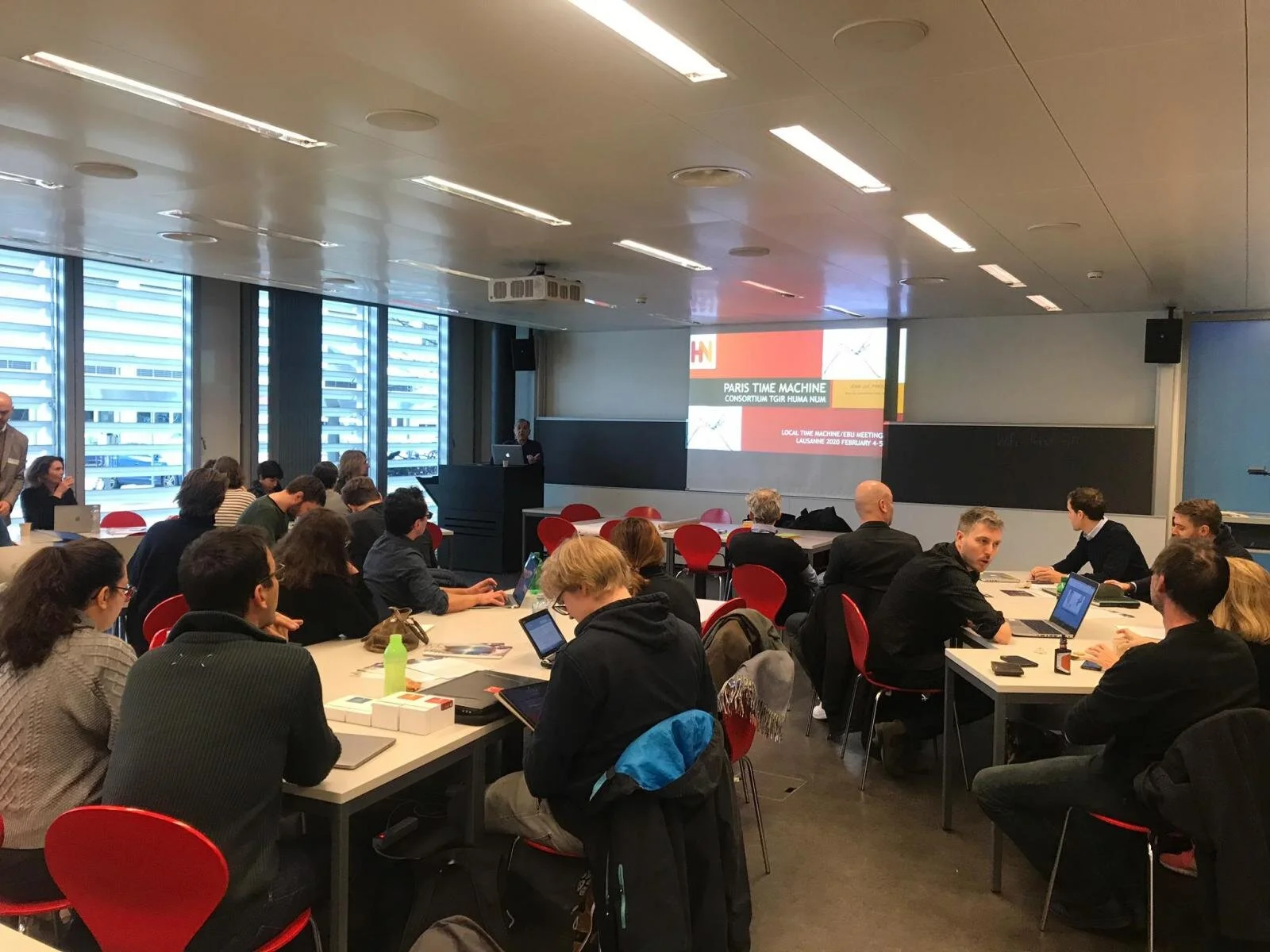 Hackathon de l'EPFL - Présentation de la Sion Time Machine 