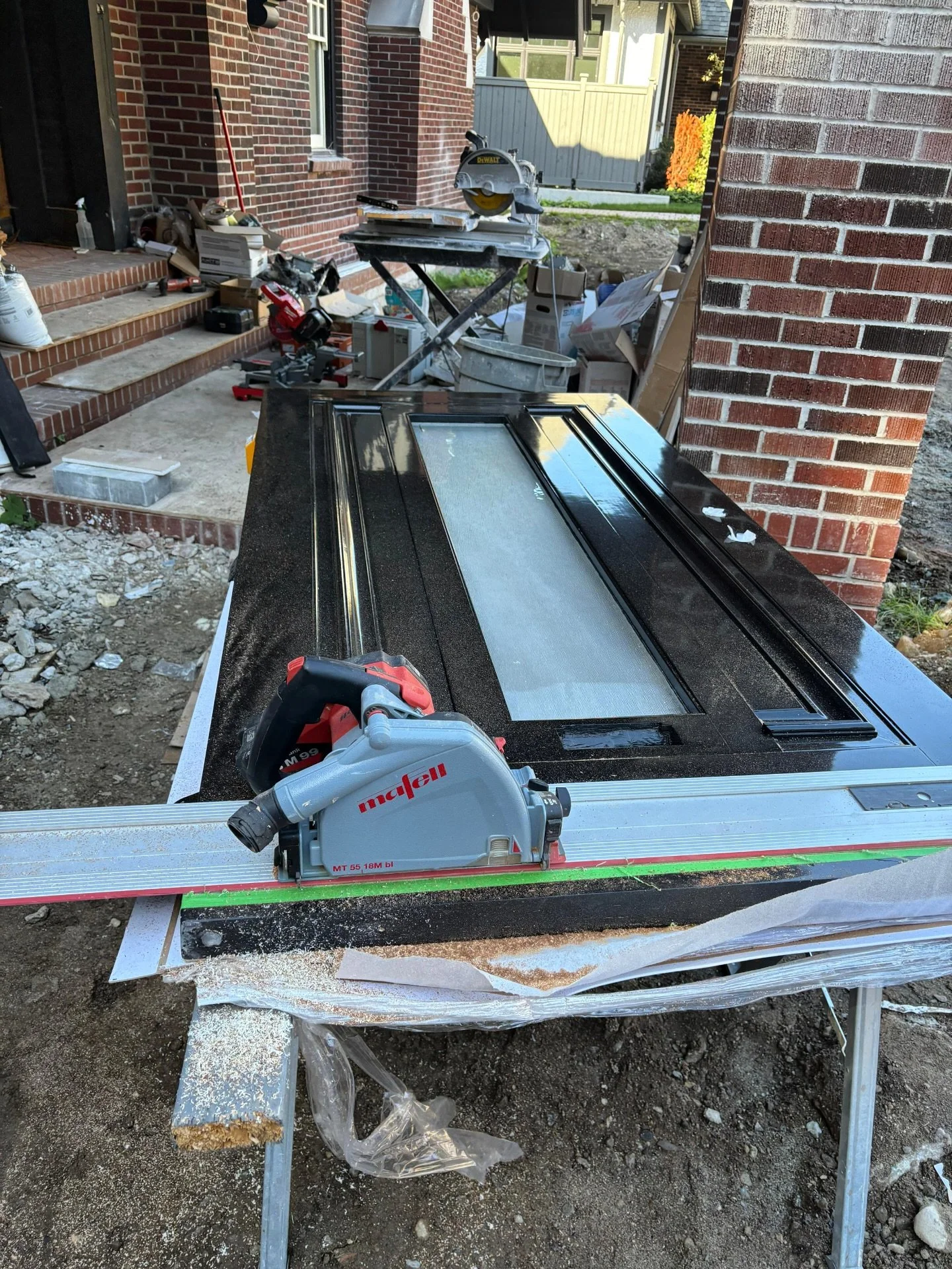 This @mafellusa track saw was perfect for cutting down this refurbished heritage door to suit modern day code requirements 🚪

#ButlerCustomCarpentry #ButlerCarpentry #BCCarpentry #CustomHomes #VancouverBC #HomeRenovation #MasterCarpentry #HighEndCar