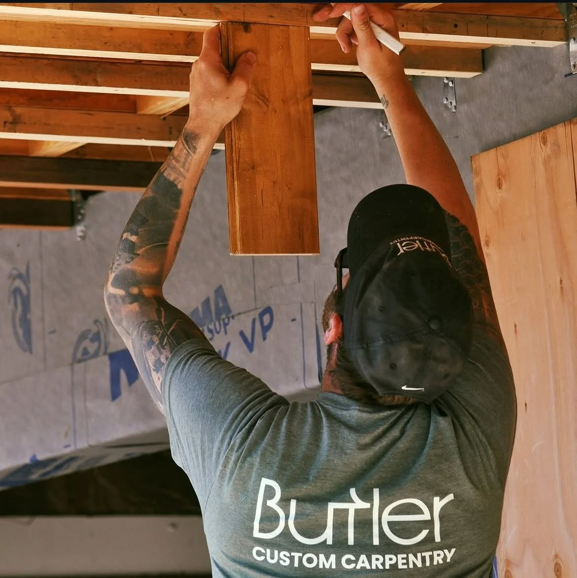 Fresh tees for the crew! 
Nothing like custom shirts from @makevancouver to rep the team and the work we’re proud of. The logo embroidery on the chest is top notch! Their attention to detail is what keeps us coming back time and again.
#Butle