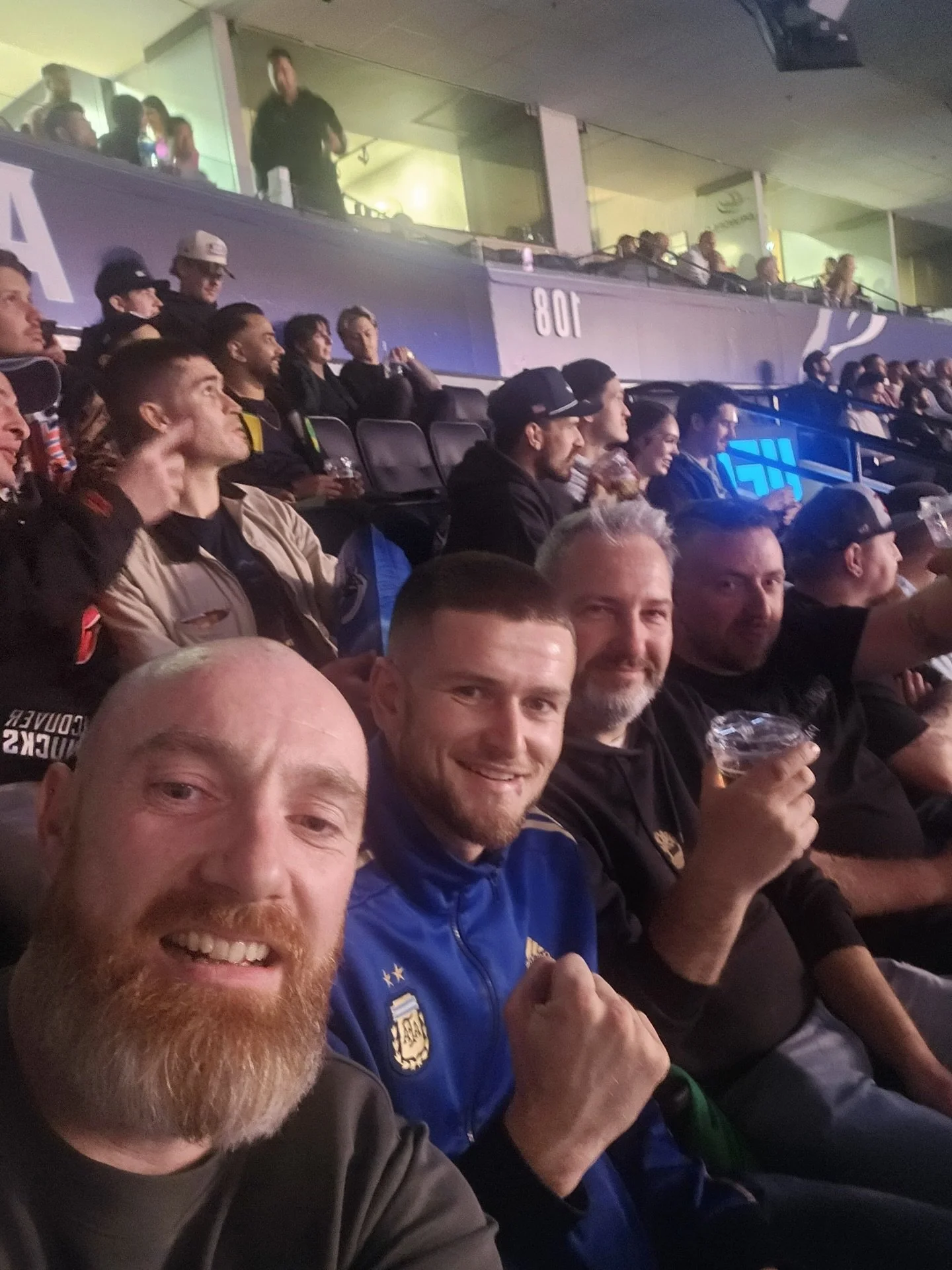 Swapped the job site for fight night. Took the crew to the UFC in Vancouver and the energy was unreal. Good vibes, big hits, and an even better crew 💪🏻