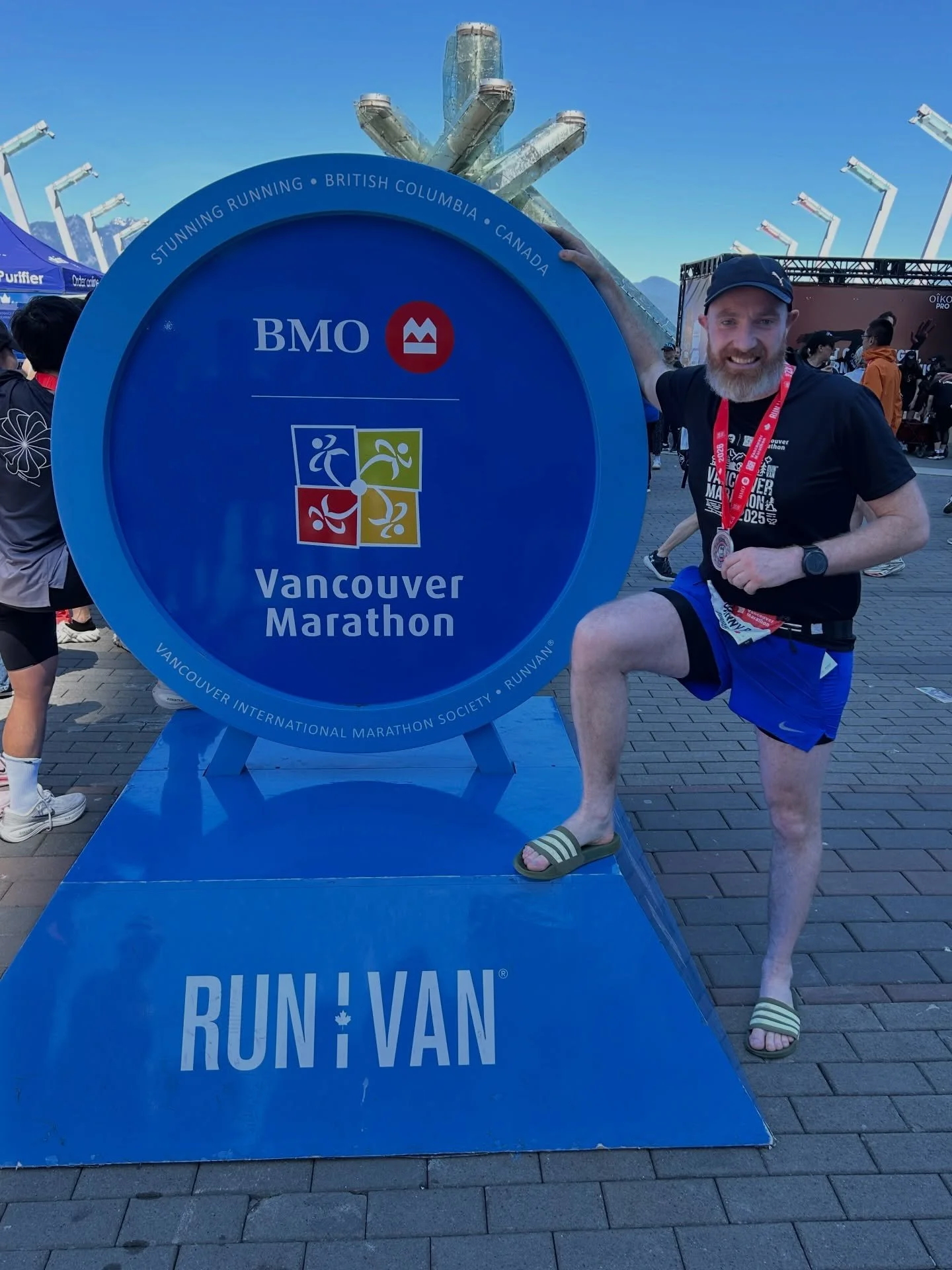 So proud of John completing his first full marathon yesterday. The atmosphere was electric despite the brutal heat 🥵 

Huge congrats to everyone who ran. Your resilience is so inspiring 🥇👏🏼

#bmovanmarathon