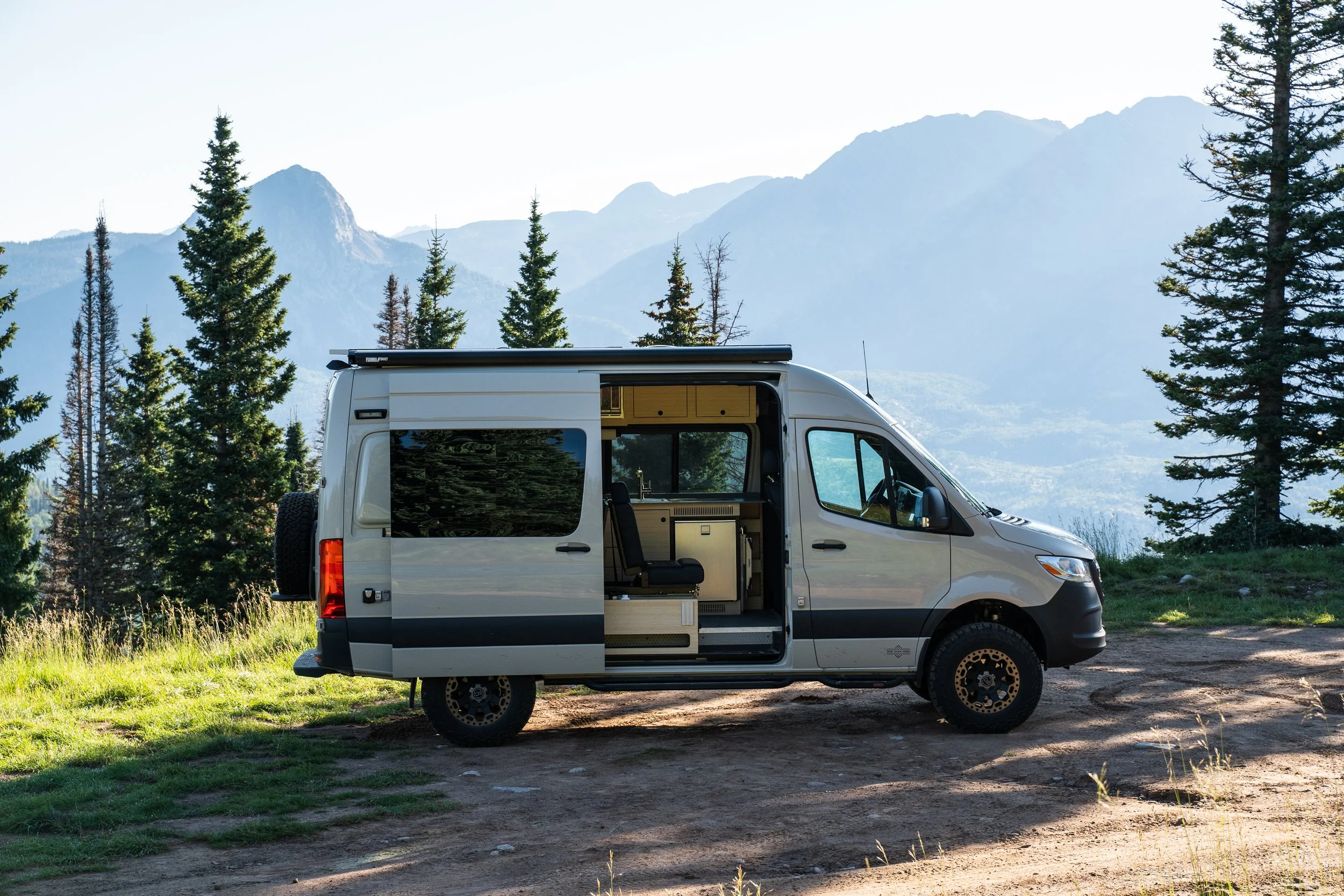 San Juan Vans - Off-Grid Campervans and Truck Campers