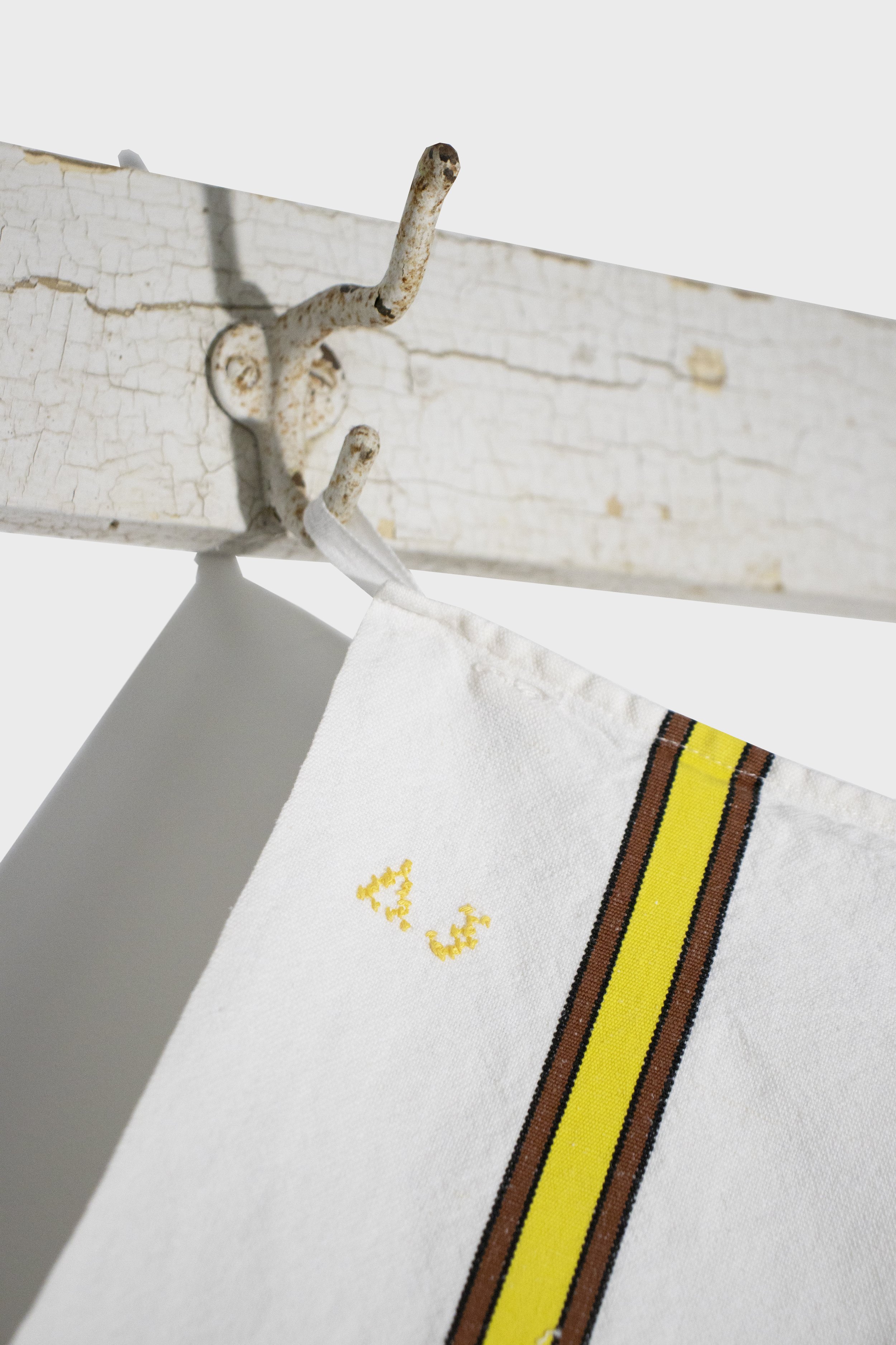 white and yellow 3.jpg