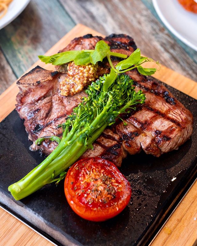 We now have TWO different steaks on hot stone available at #FirestoneHornsby 🥩 The original 100% Aussie wagyu scotch fillet (200g) and if you're really hungry &ndash; the 400g Black Angus T-Bone 😋⁠
⁠
⁠
⁠
⁠
⁠
#sydneyfoodguide #sydneyfoodporn #sydney