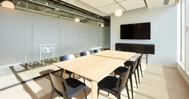 Beautiful clean and simple boardroom with @hootsuite graphics on the windows.  Great place for a meeting!⁠
.⁠
.⁠
.⁠
.⁠
#design #interiordesign #work #business #workspace #architecture #interior #furniture #designer #inspiration #cooloffice #cooloffic