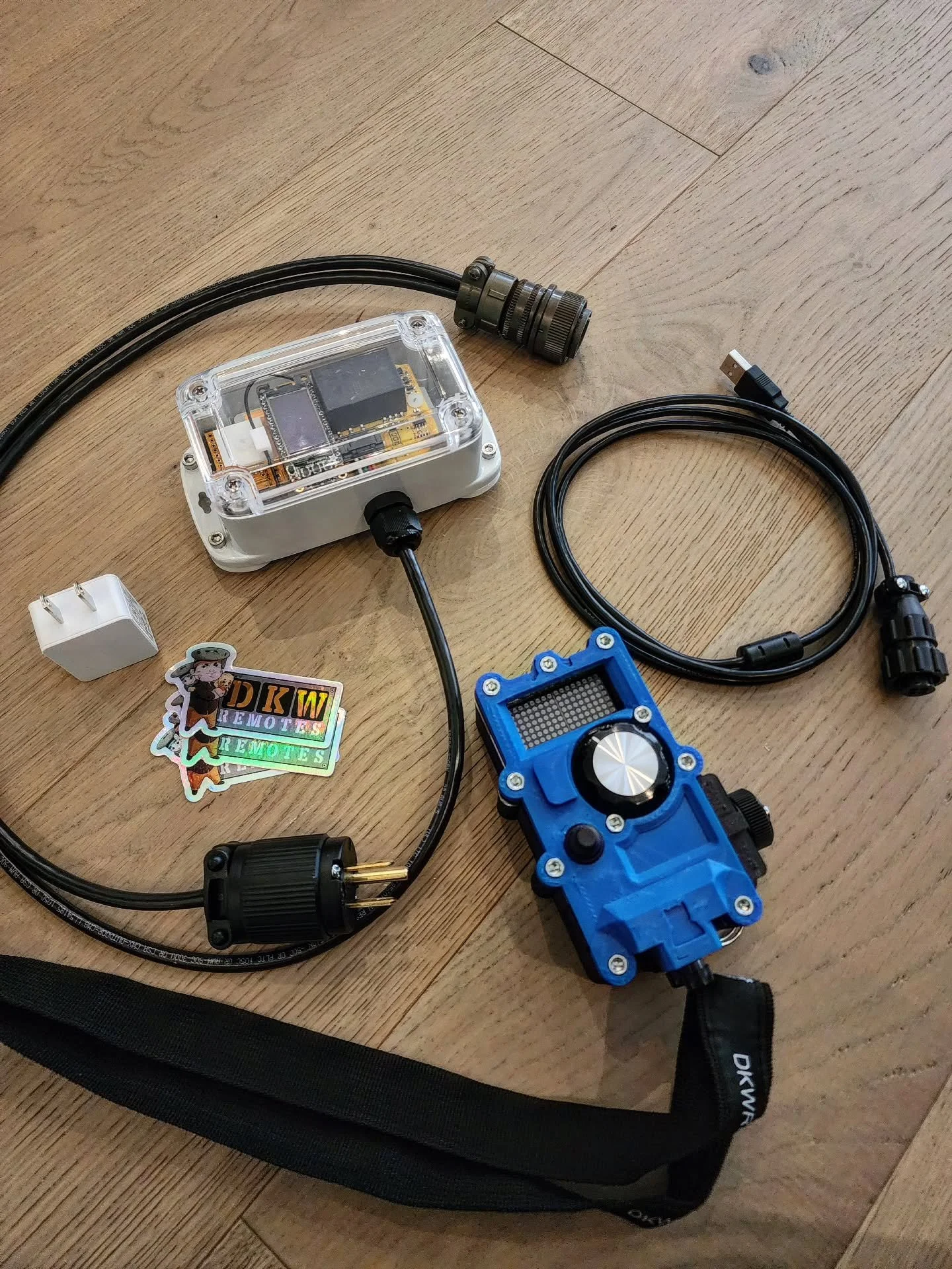 Cross Country 300 EvoR Remote Set heading to Ohio. Make note: This is the first receiver I have ever built in almost ten years that I did not manufacture the plastics in house. BOM is entirely sourced and then assembled.