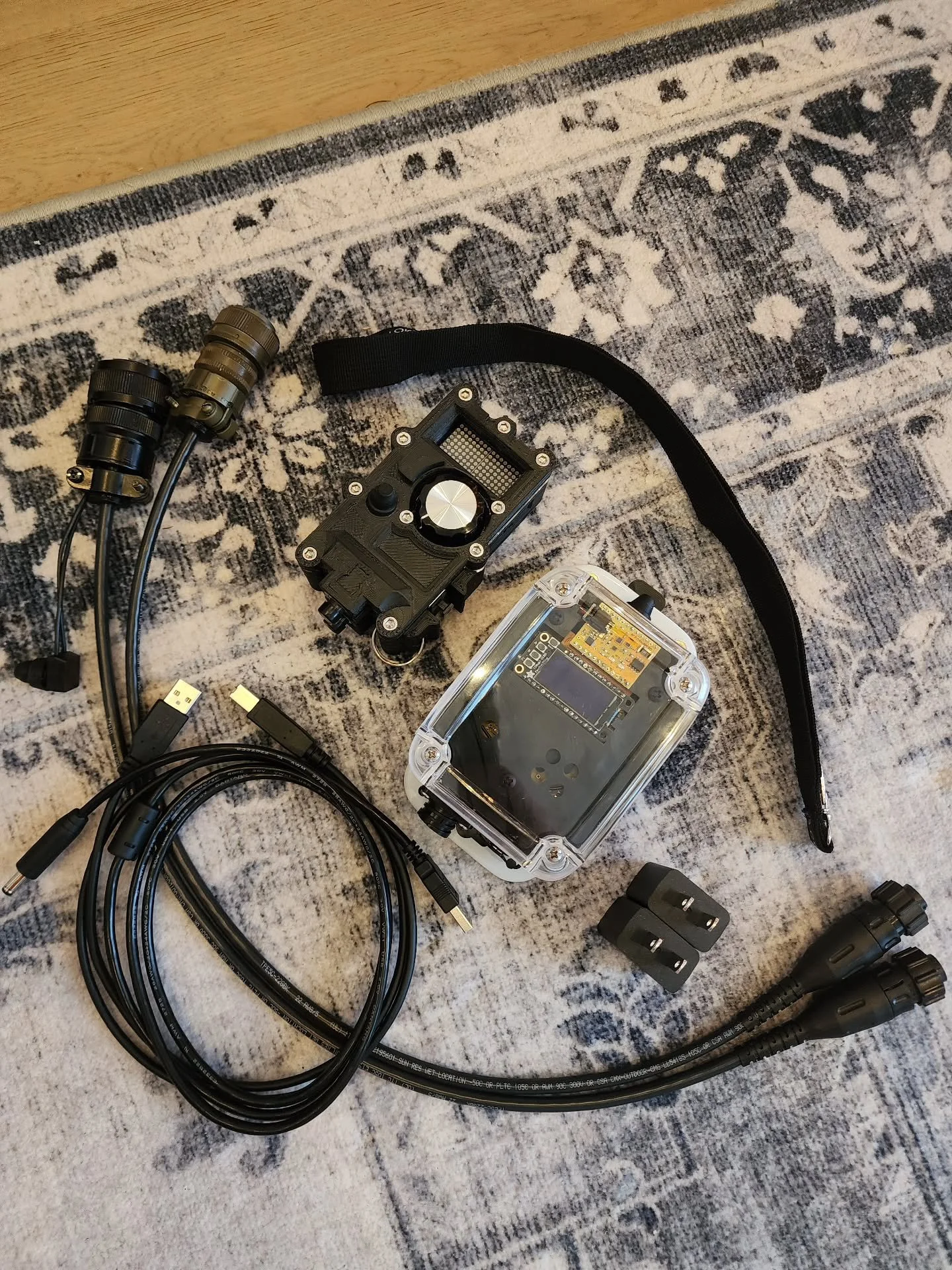 A two adapter plant setup getting boxed up shortly 😊