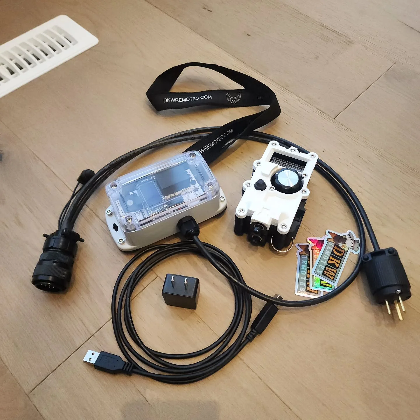 EvoR Remote Set for a Miller Pipe Pro 400.  Setup  was completed last night. Just picked up.