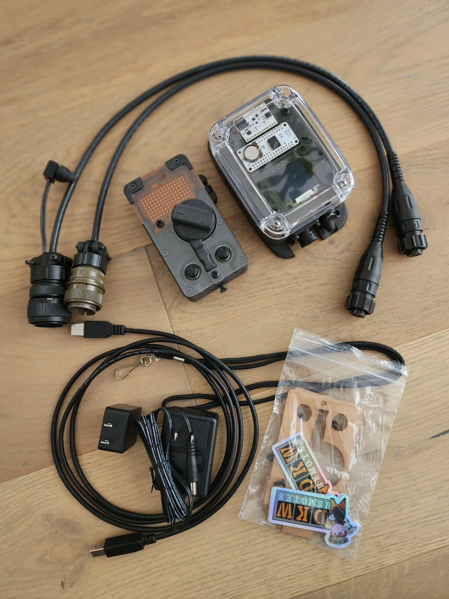 Completed a G1 Remote Set last night  Comes with two adapters, Miller 14 pin and Lincoln 6 pin.  Three screen protectors come with it.