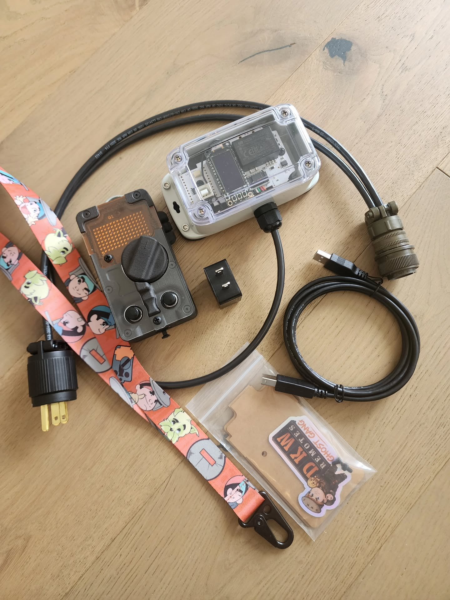 G1-R Wireless Remote Set programed and pinned for a 300 MP.

Montgomery, TX bound. This is my local "best seller" variant. I love it.