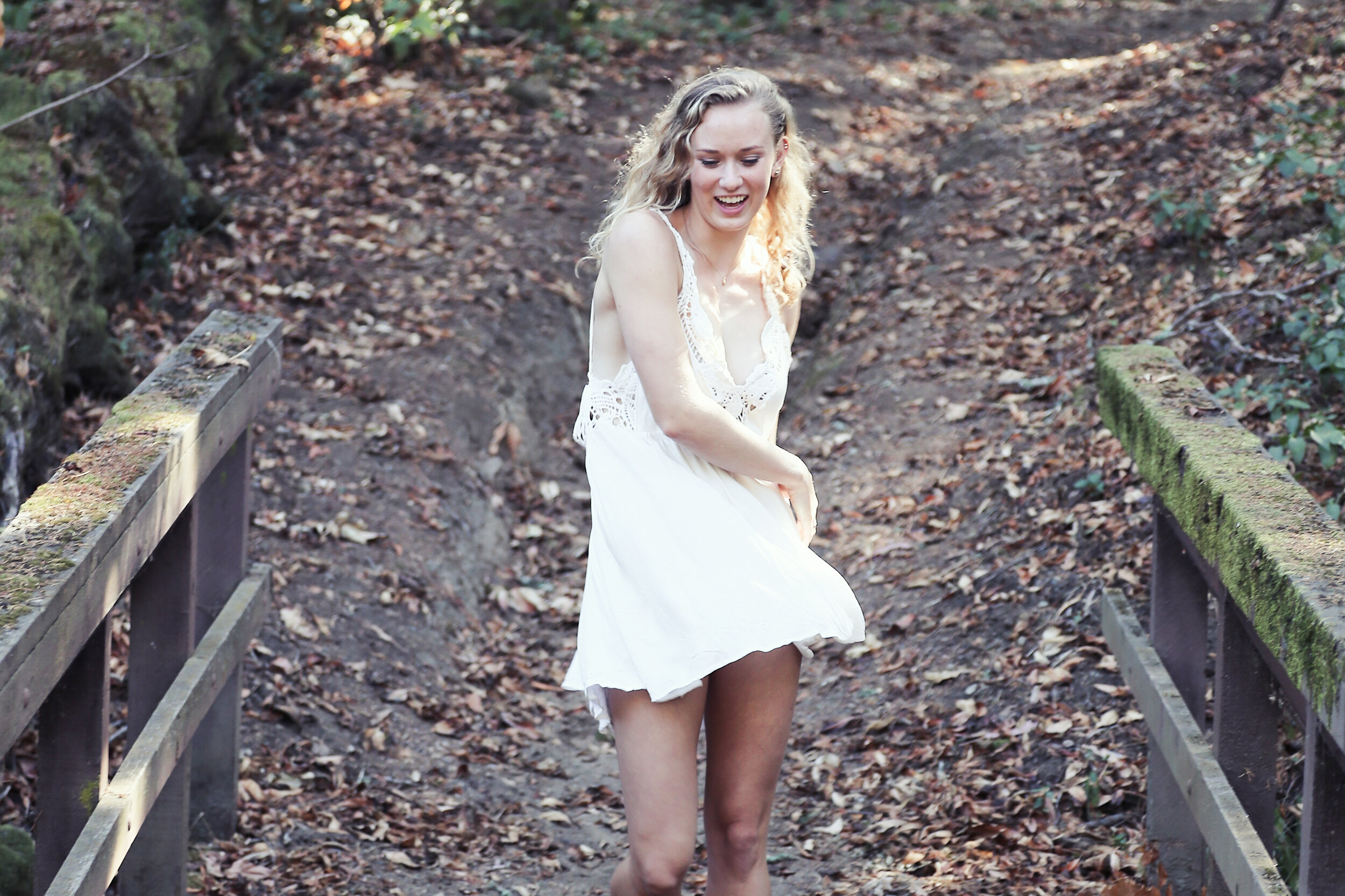 Annie Barnett Photo(C)-6-2.jpg