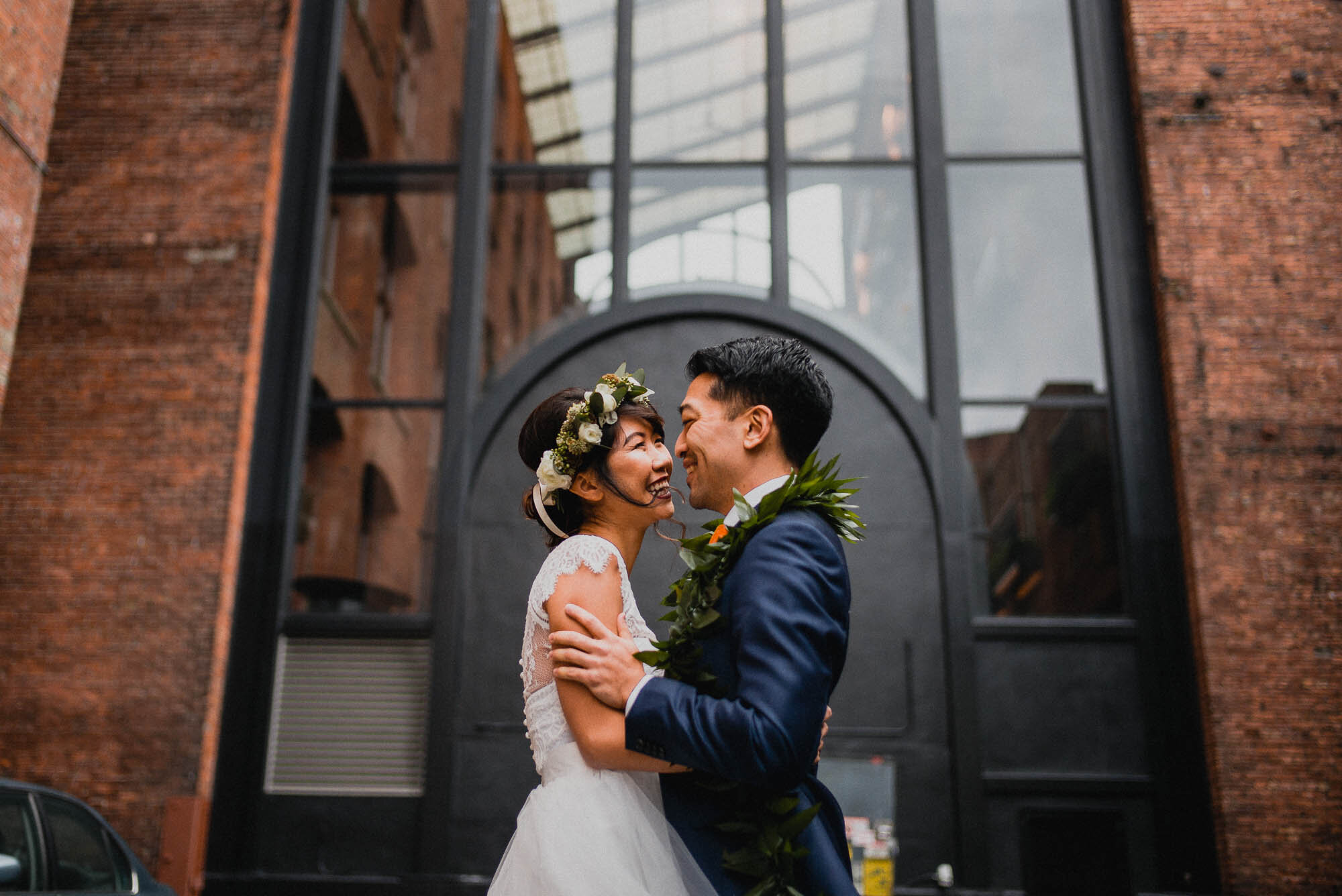 pioneer-square-outdoor-wedding-portrait.jpg