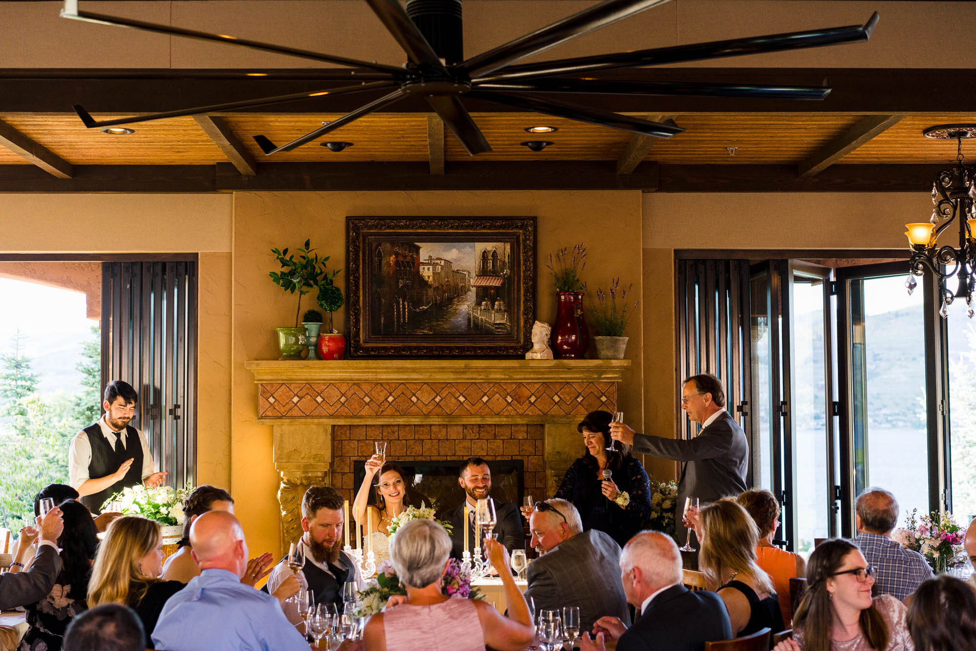 tsillian-cellars-lake-chelan-wedding-toasts.jpg