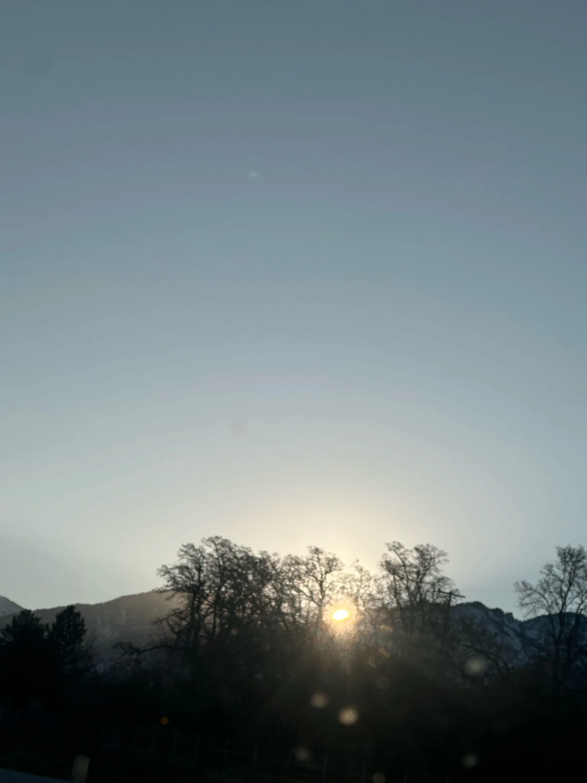 Ling Gui International Healing School of Qi Gong 