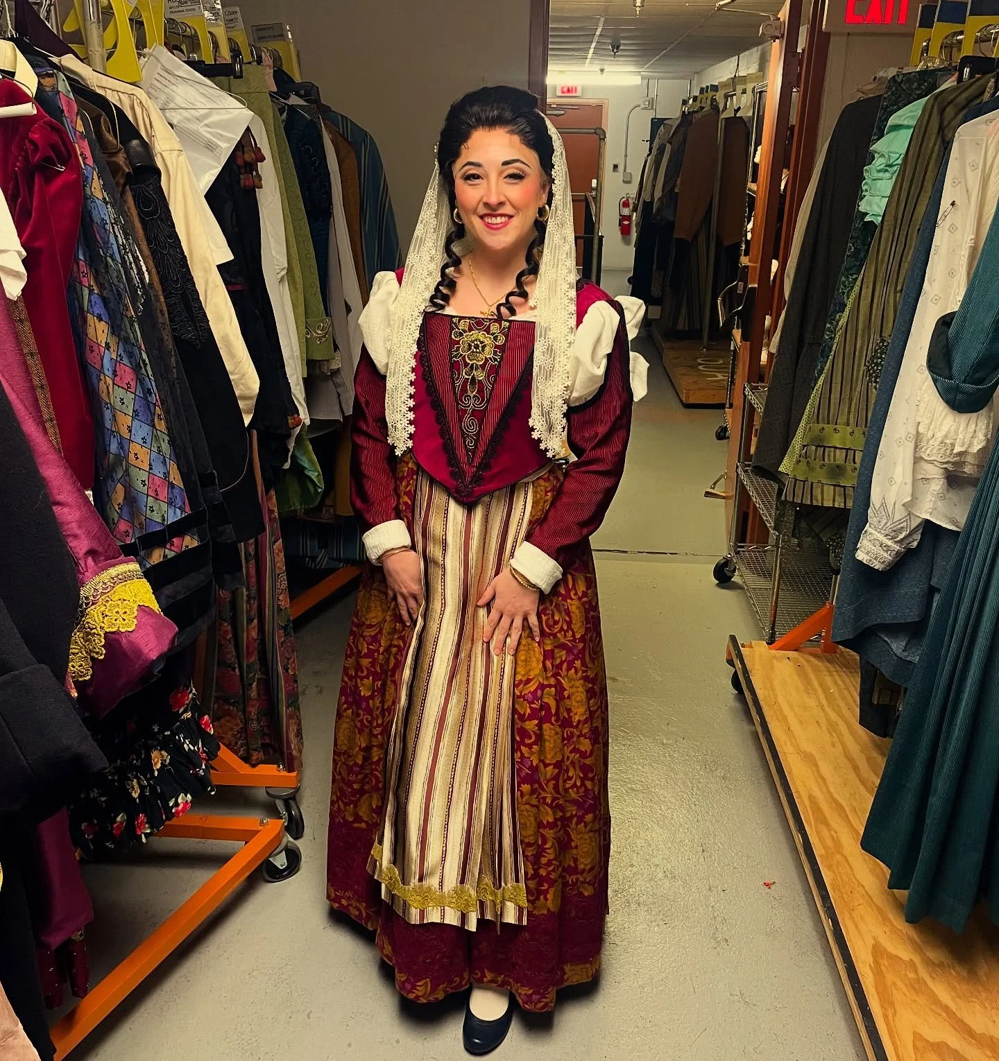 Happy Opening to Cavalleria rusticana &amp; Pagliacci here at @sarasotaopera!!!

Lola is ready to go!! 💋

Costume: Howard Kaplan @htsvik 
HMU: Joel Shaeffer &amp;  Sue Sittko-Schaefer