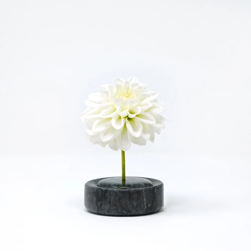 Solo Mini Vase (Individual) — Tucker & Lark Design