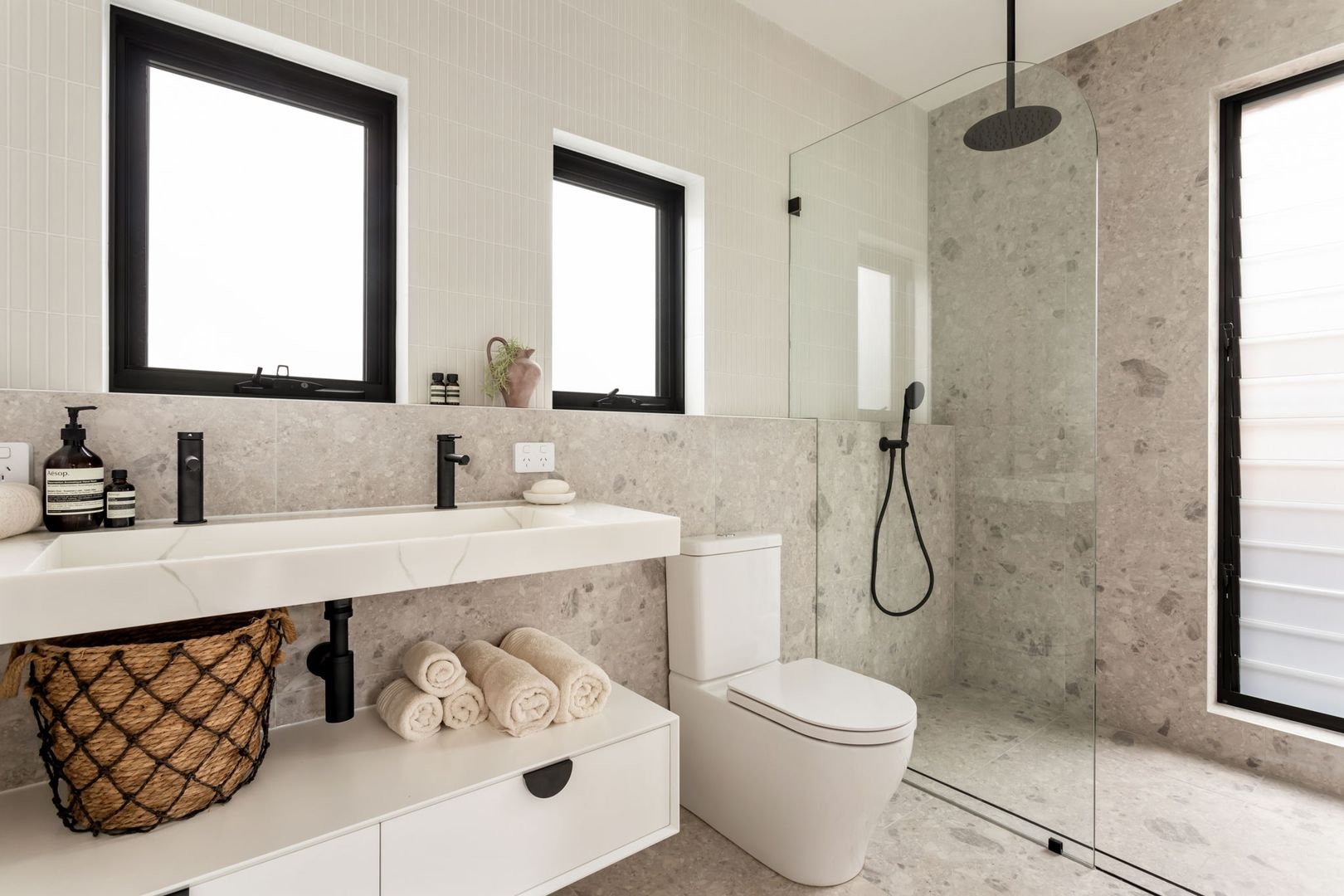 Ashbury Ensuite .jpeg