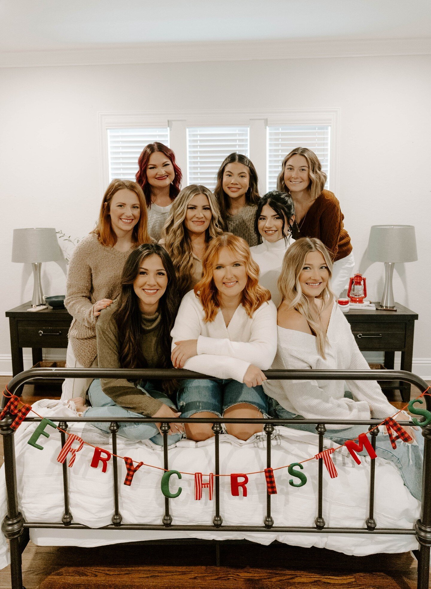 Christmas is getting closer 😬 We want to help you look your best this holiday season. Space is limited - book online today at Establish37.com. 

#LakelandSalon #LKLDHaven #LKLD #Lakeland #LakelandHairstylist #SupportLocal #ShopSmall
