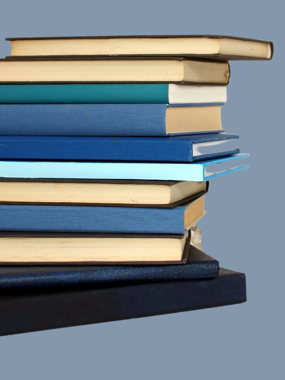 It’s Summer Reading Time: Here Are the Most Informative and Enjoyable New Wellness Books to Read this Season