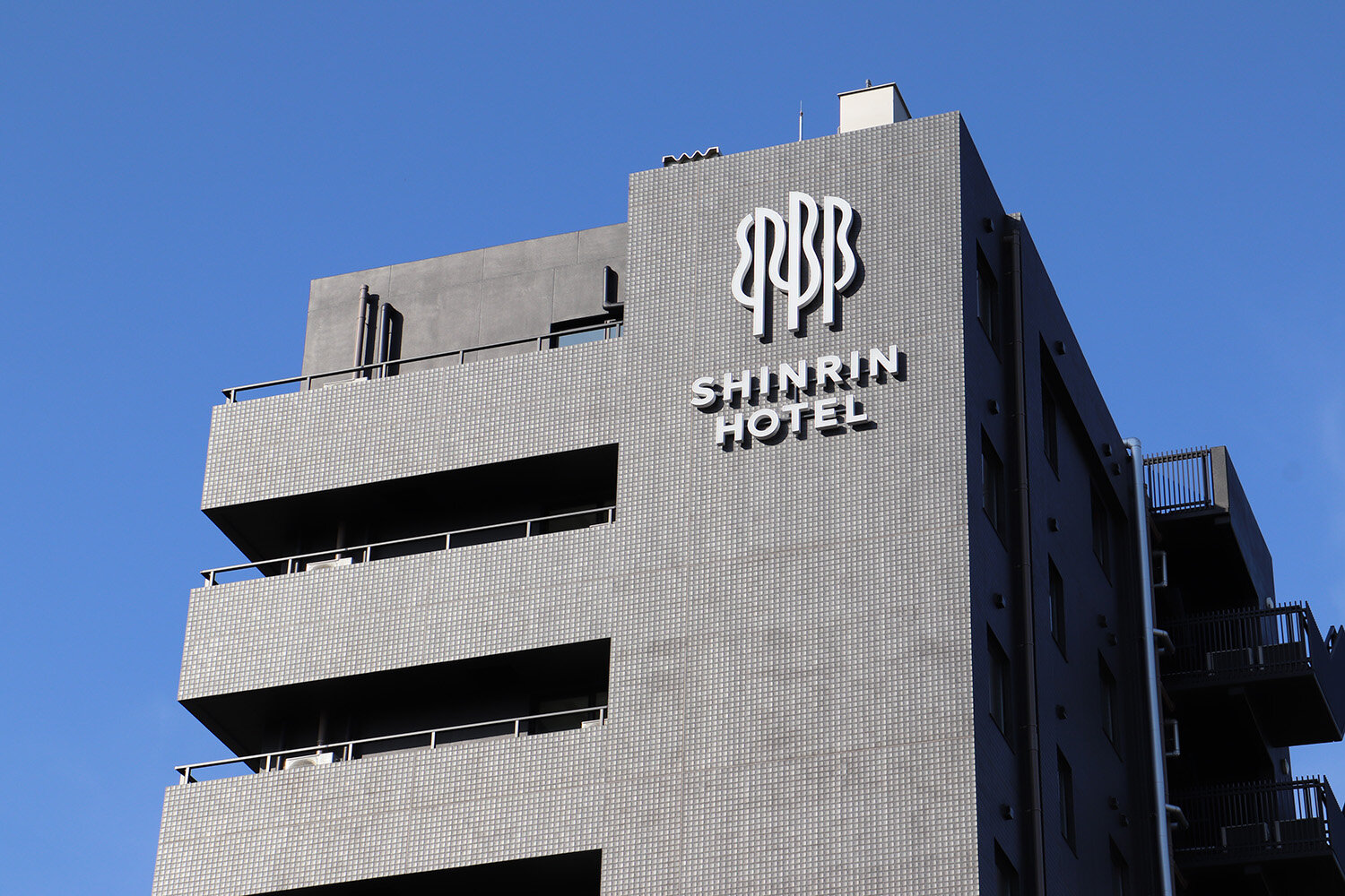 Shinrin Hotel Logo