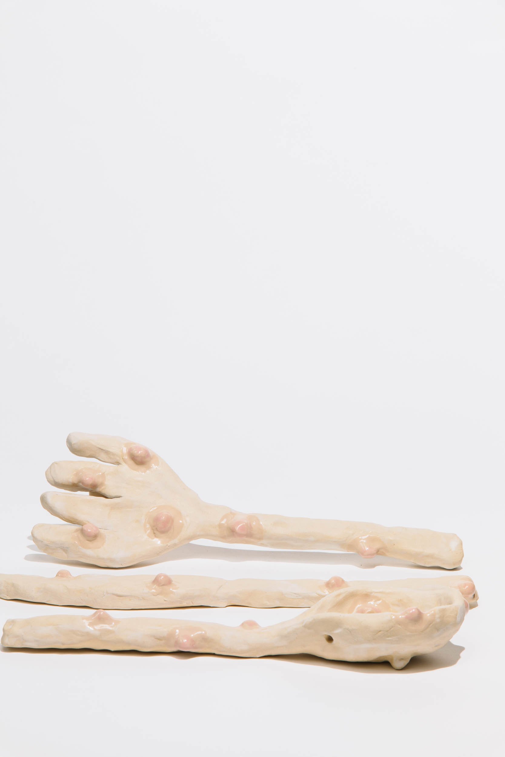 AR_PRODUCTS_72dpi_web_137.jpg