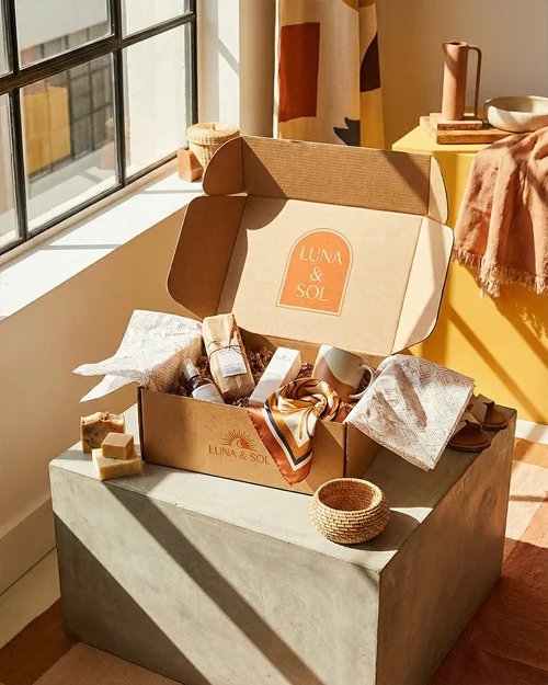 Mailer boxes